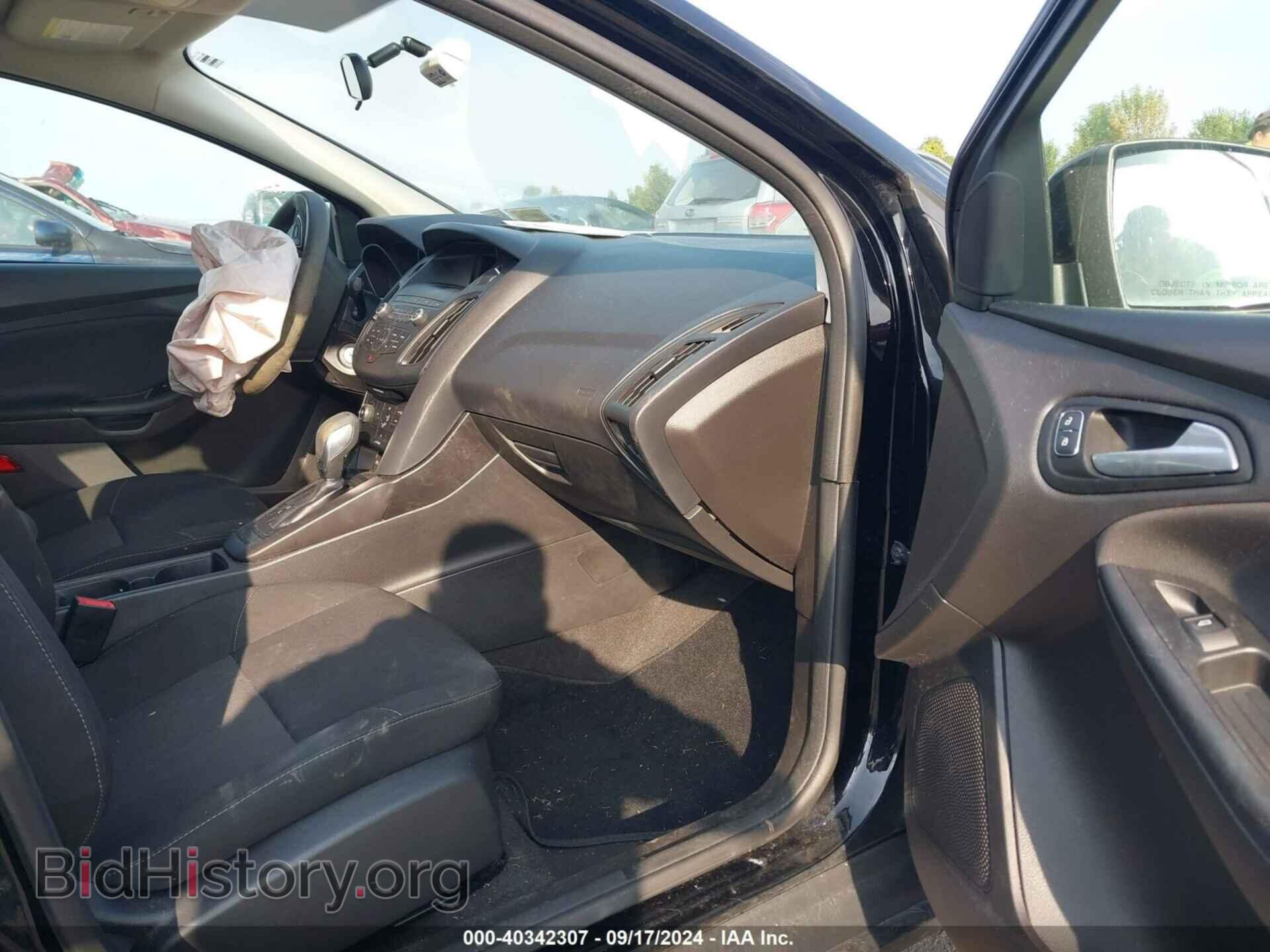 2018 FORD FOCUS - VIN: 1FADP3F2XJL237575 - Фото 5