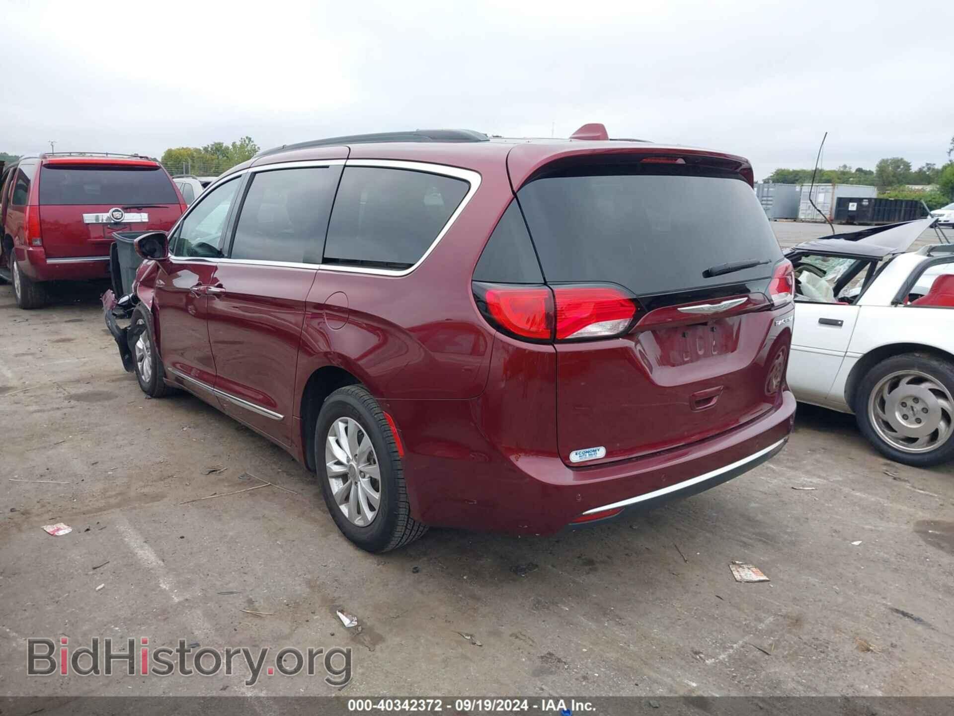 2017 CHRYSLER PACIFICA - VIN: 2C4RC1BG2HR839342 - Photo 3