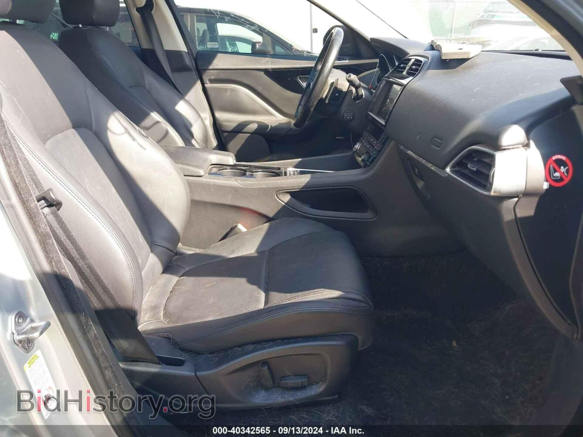 2017 JAGUAR F-PACE - VIN: SADCJ2BNXHA093196 - Фото 5