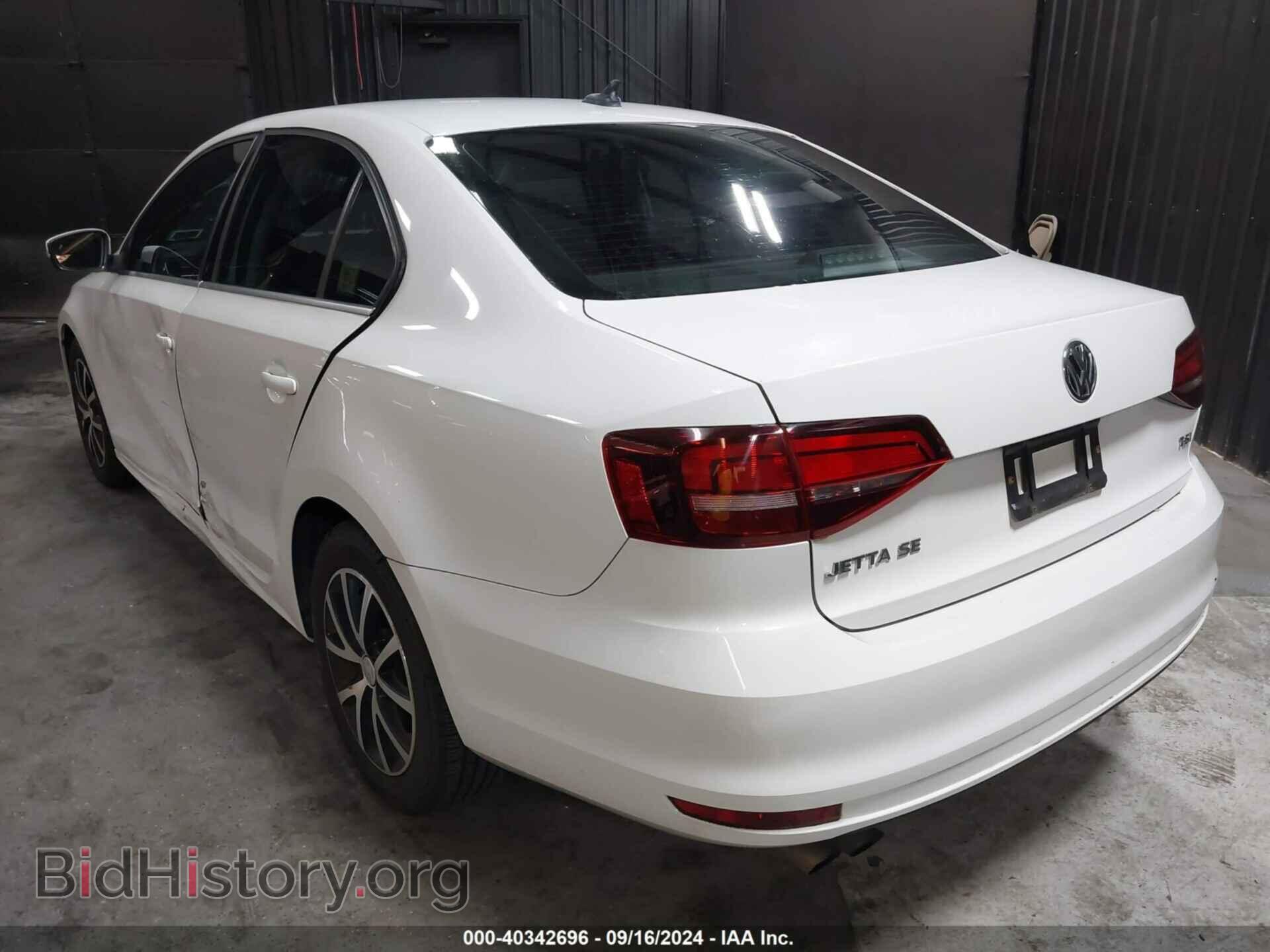 2017 VOLKSWAGEN JETTA - VIN: 3VWDB7AJ9HM404058 - Фото 3