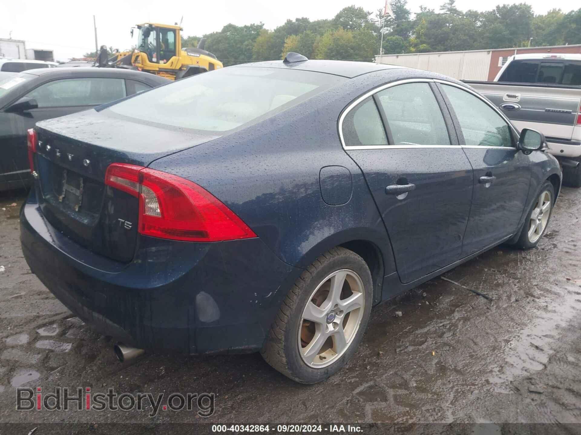 2012 VOLVO S60 - VIN: YV1622FS3C2107670 - Фото 4