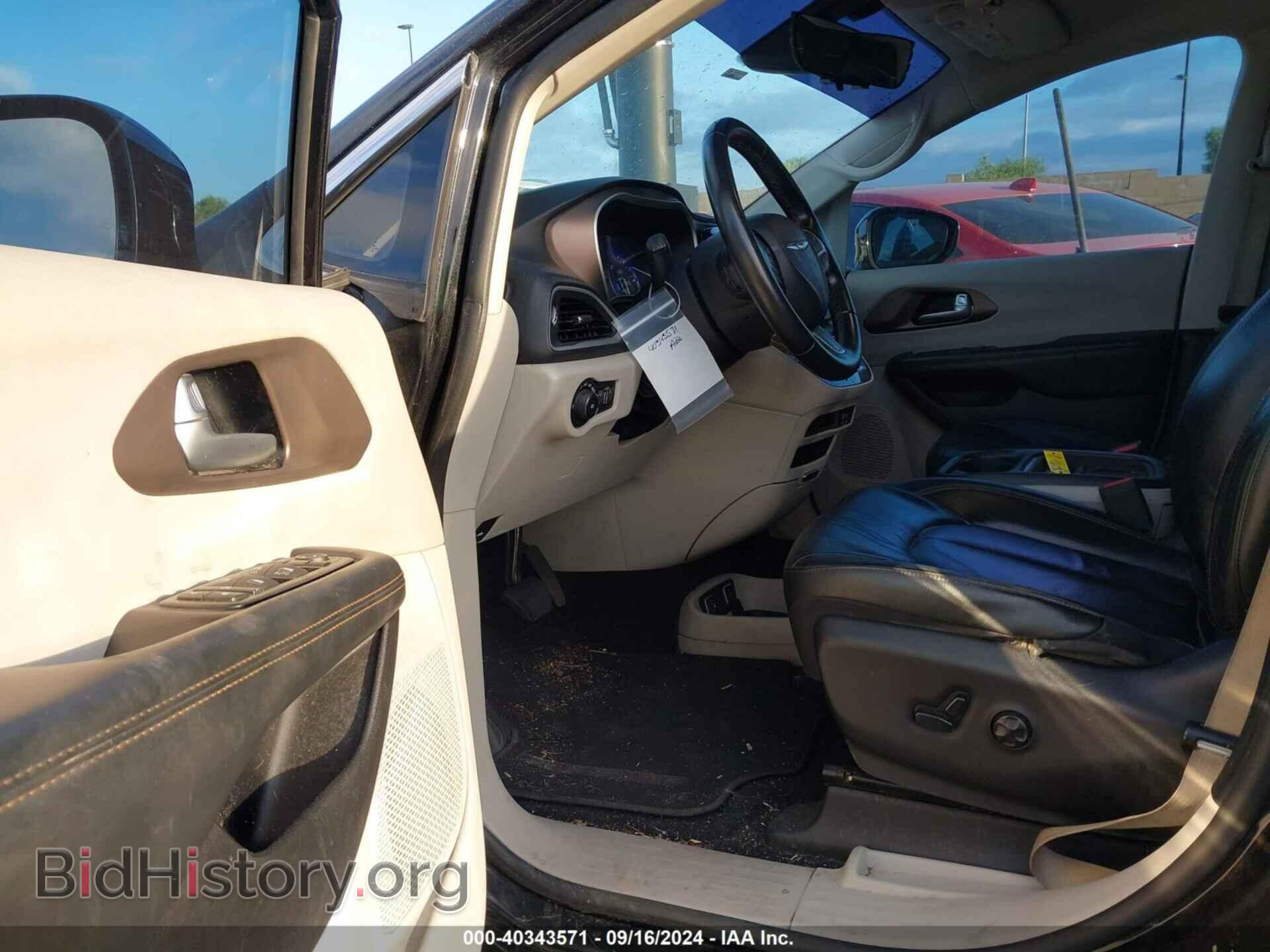 2017 CHRYSLER PACIFICA - VIN: 2C4RC1BG8HR539496 - Photo 5