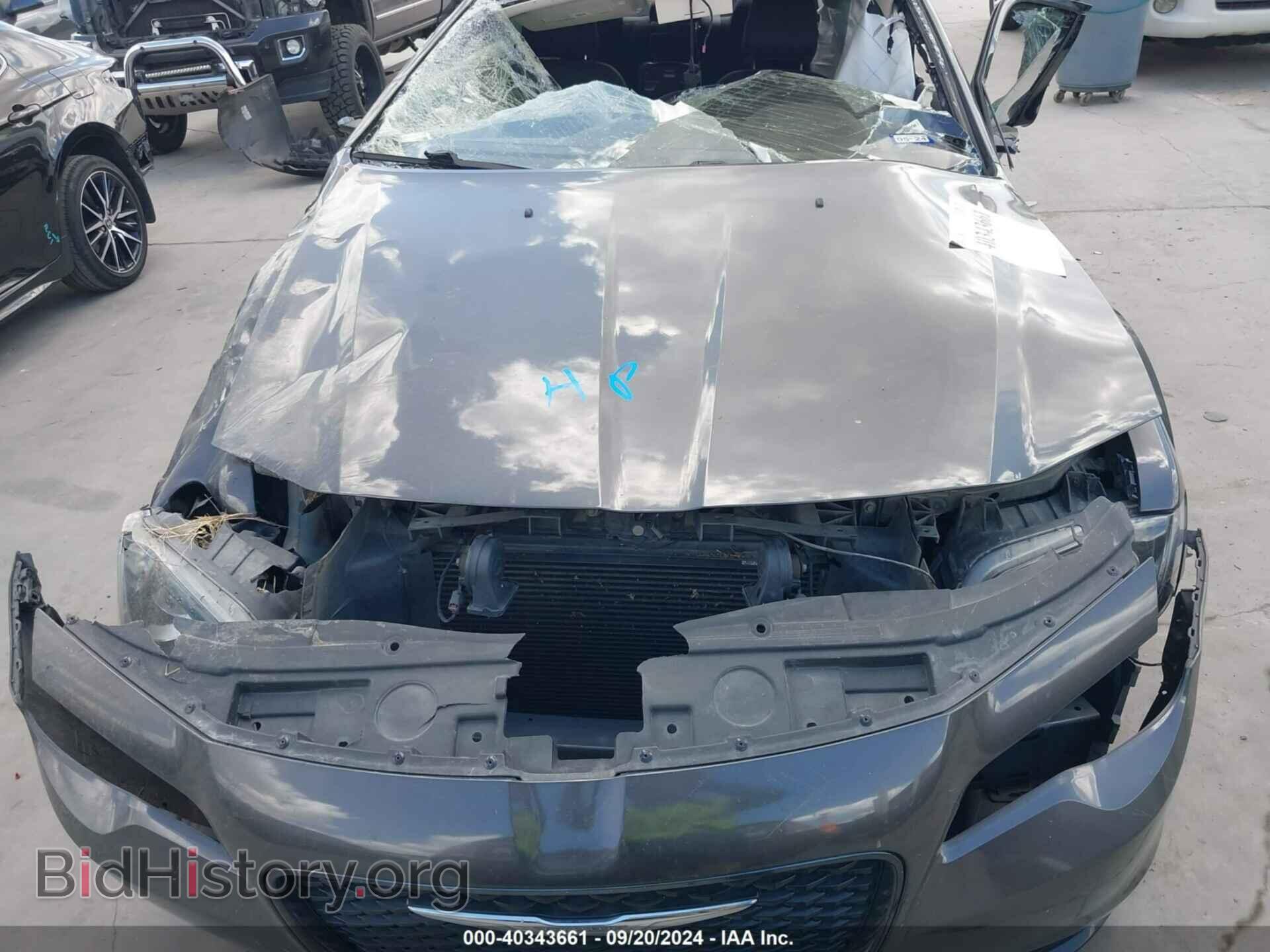 2018 CHRYSLER 300 - VIN: 2C3CCAAG5JH301984 - Фото 10