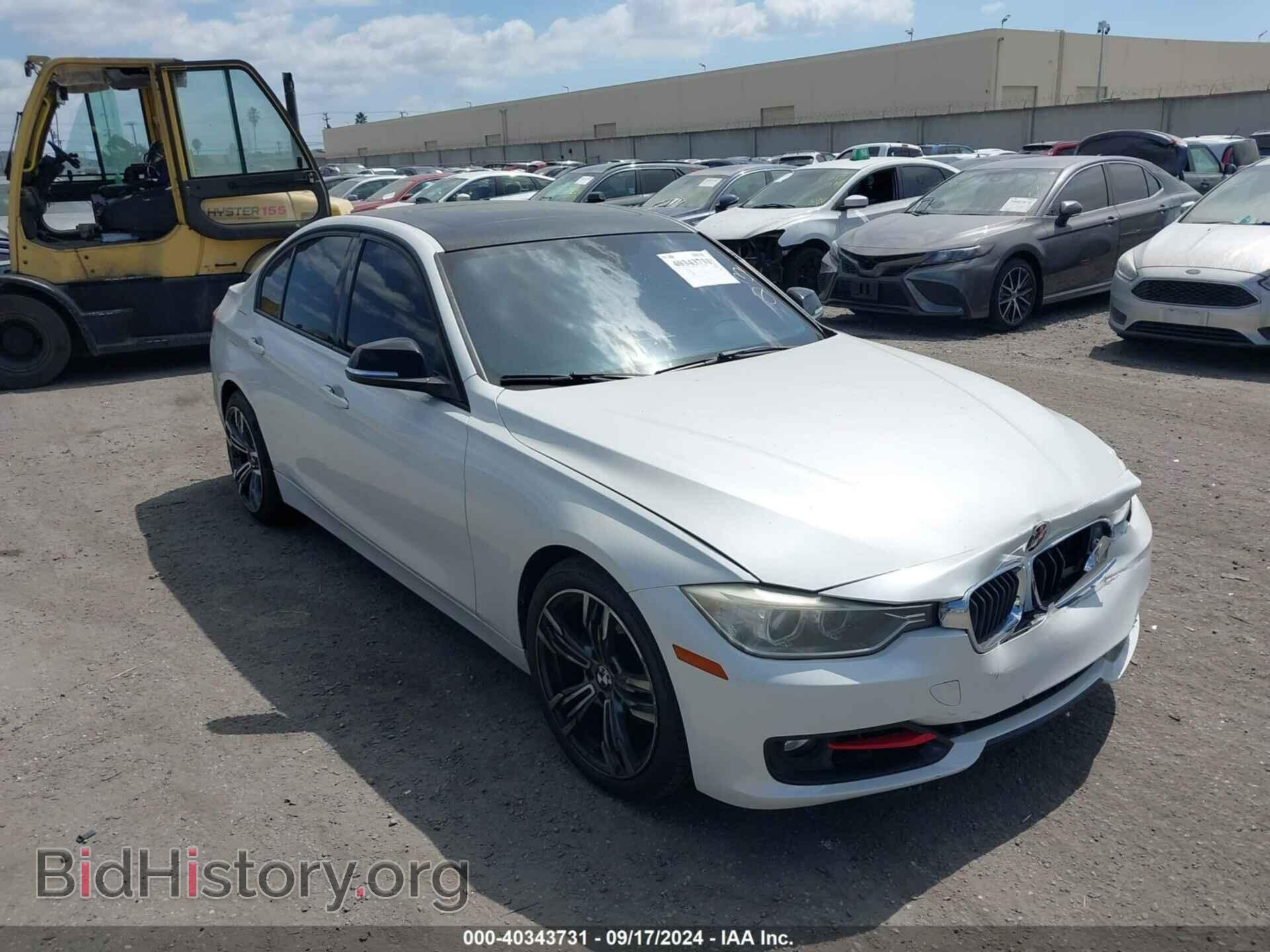 Photo WBA3A5C52DF357002 - BMW 328I 2013