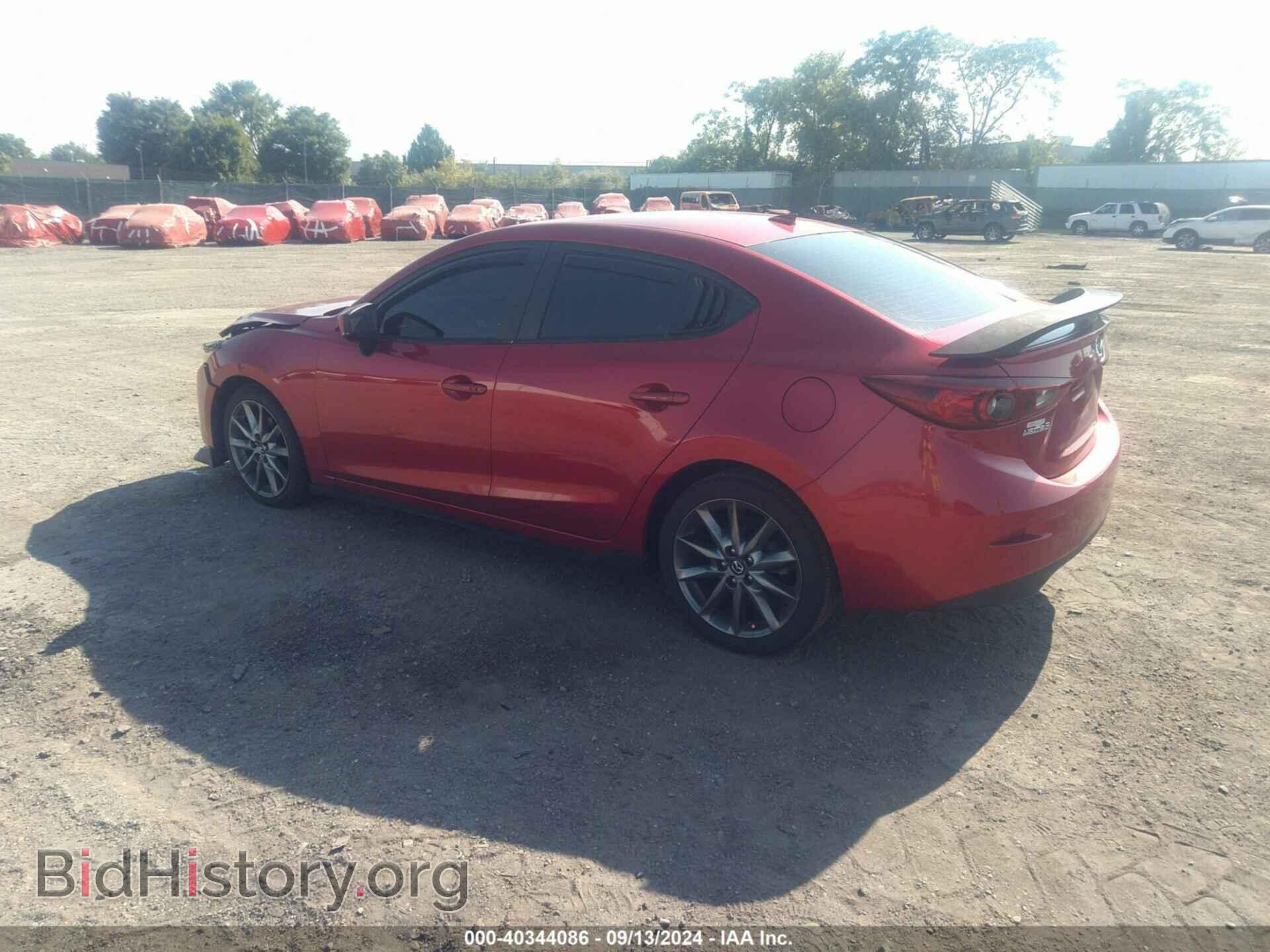 2018 MAZDA MAZDA3 - VIN: 3MZBN1V35JM163578 - Фото 3