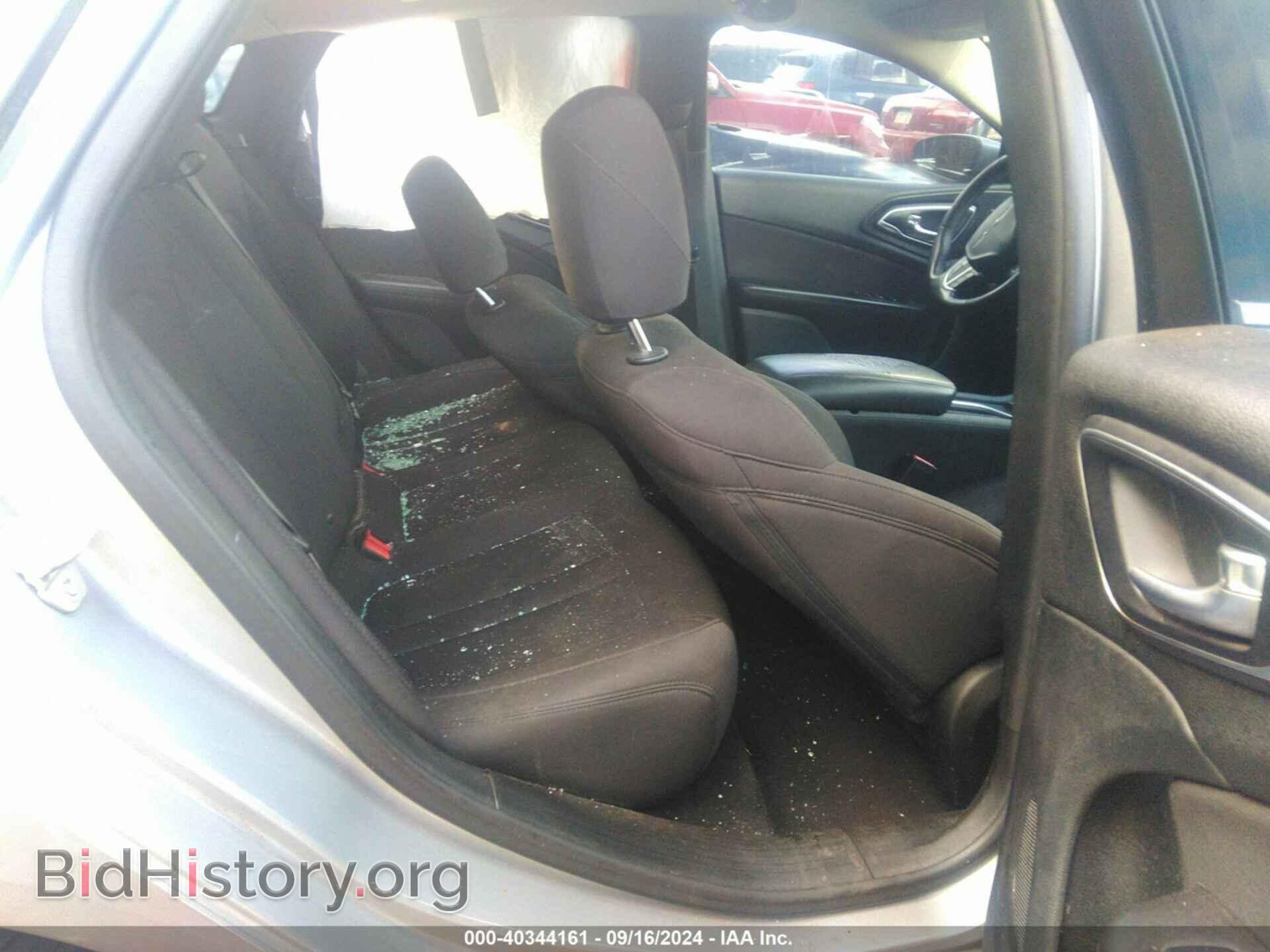 2015 CHRYSLER 200 - VIN: 1C3CCCAB0FN543435 - Фото 8