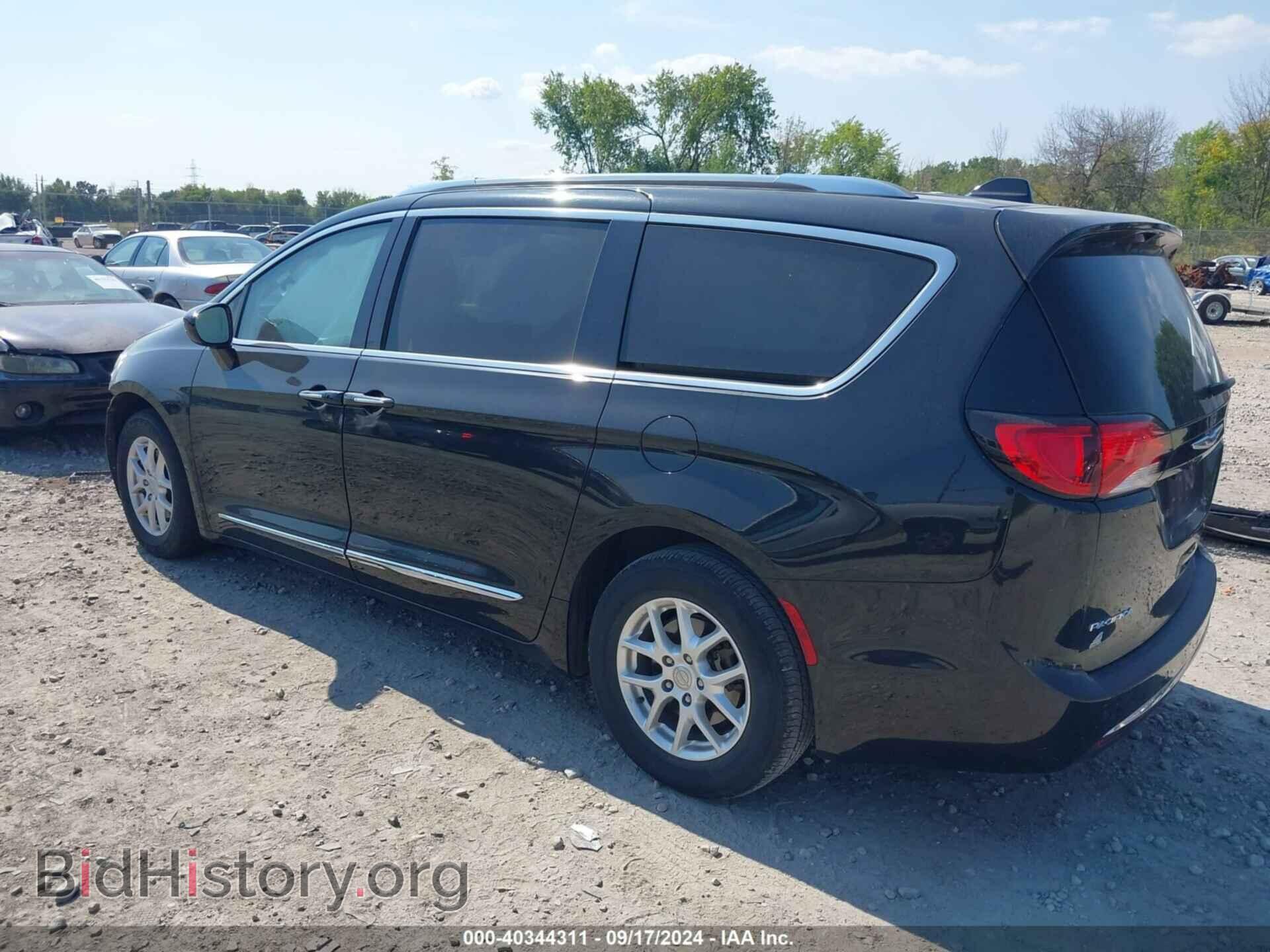 2020 CHRYSLER PACIFICA - VIN: 2C4RC1BGXLR285153 - Фото 3