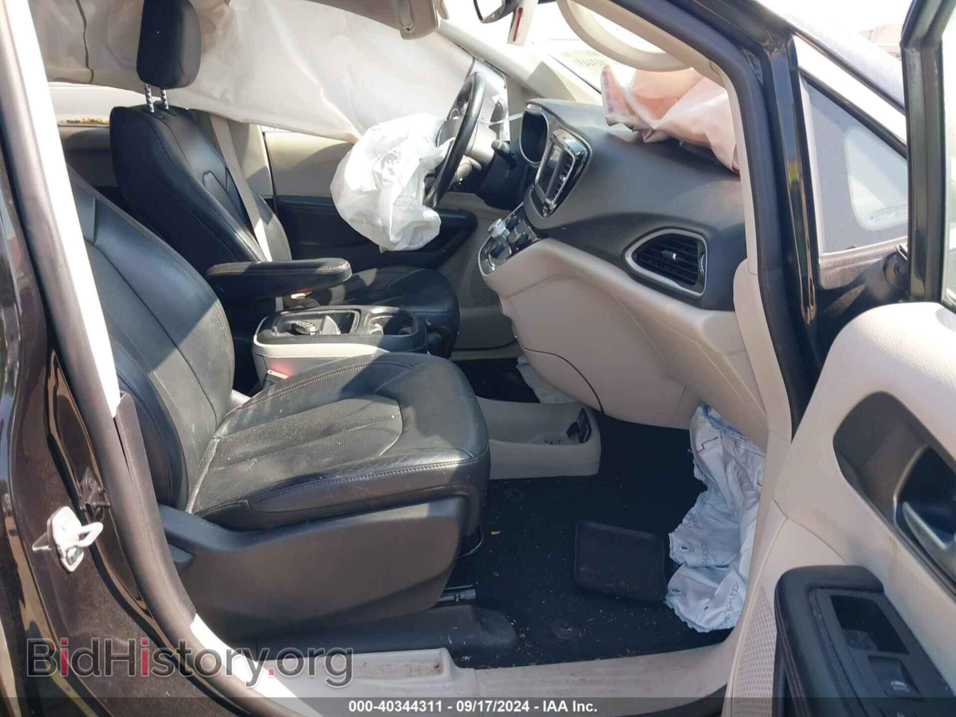 2020 CHRYSLER PACIFICA - VIN: 2C4RC1BGXLR285153 - Фото 5