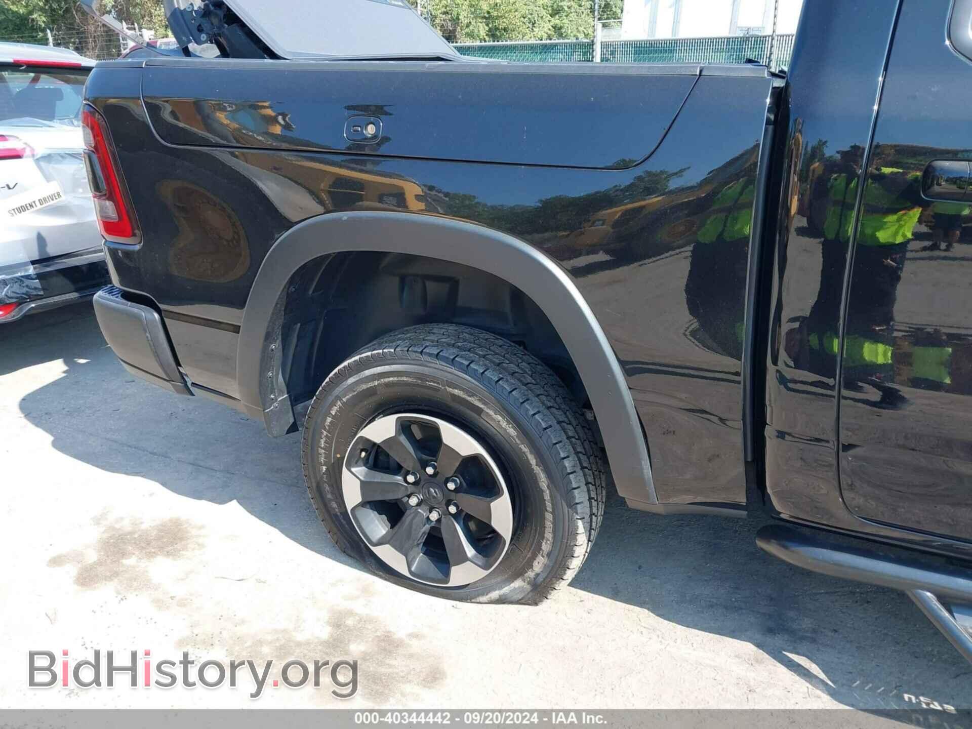 2019 RAM 1500 - VIN: 1C6SRFLT4KN870581 - Фото 19