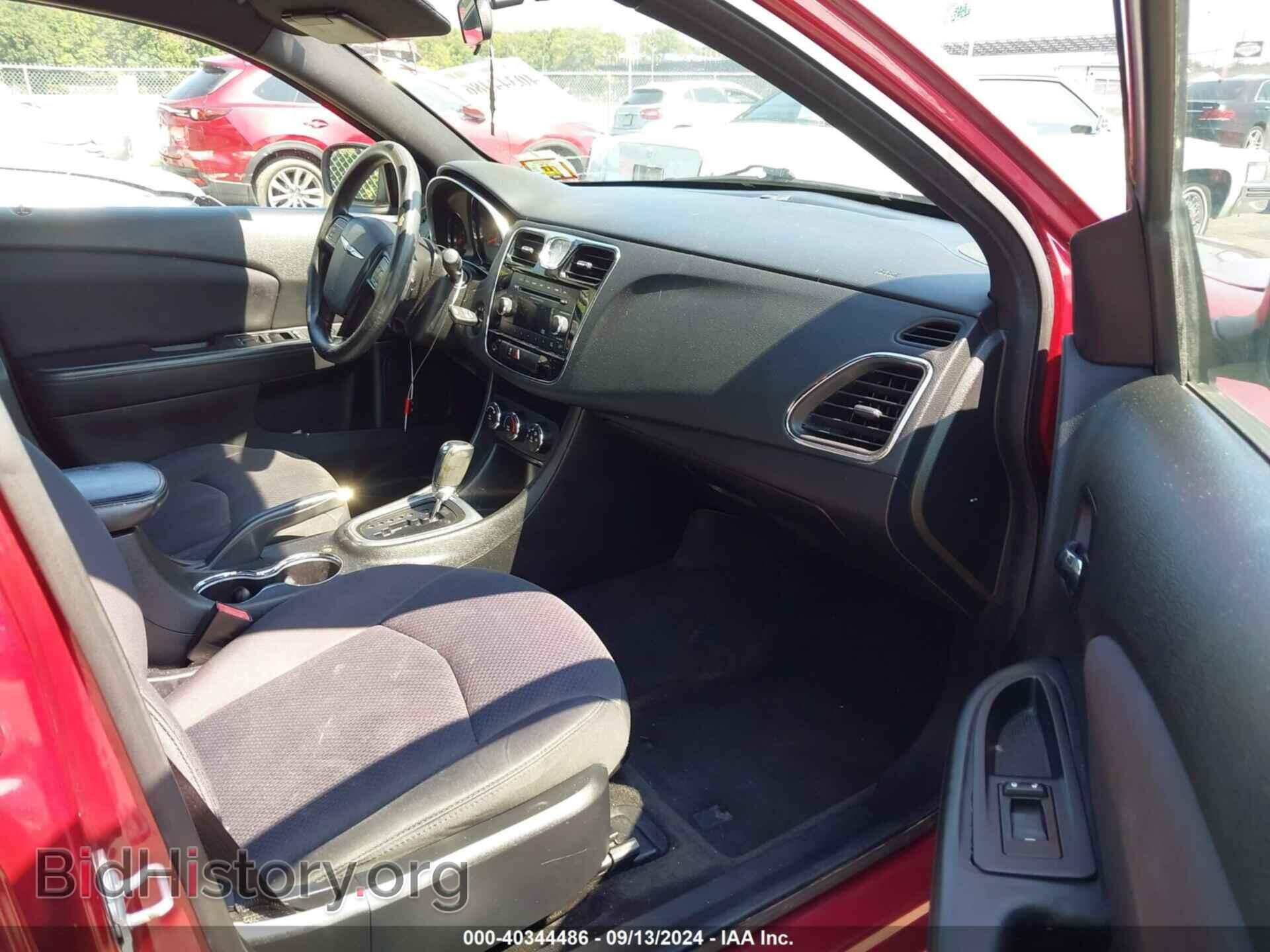2013 CHRYSLER 200 - VIN: 1C3CCBAB9DN670417 - Фото 5