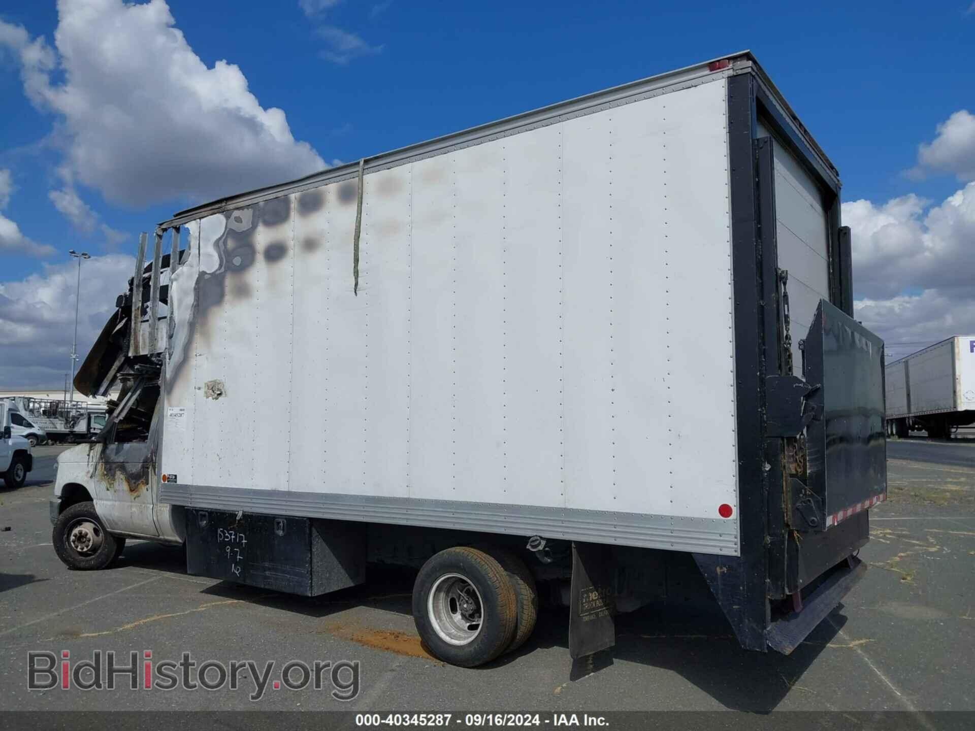 2011 FORD E-450 CUTAWAY - VIN: 1FDXE4FS6BDB21705 - Фото 3