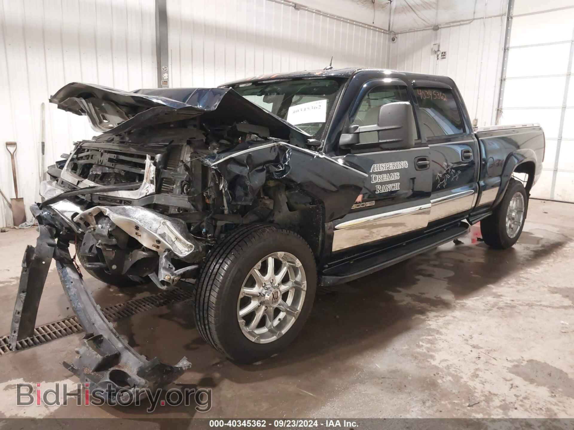 2005 GMC SIERRA 2500HD - VIN: 1GTHK23225F866485 - Фото 2