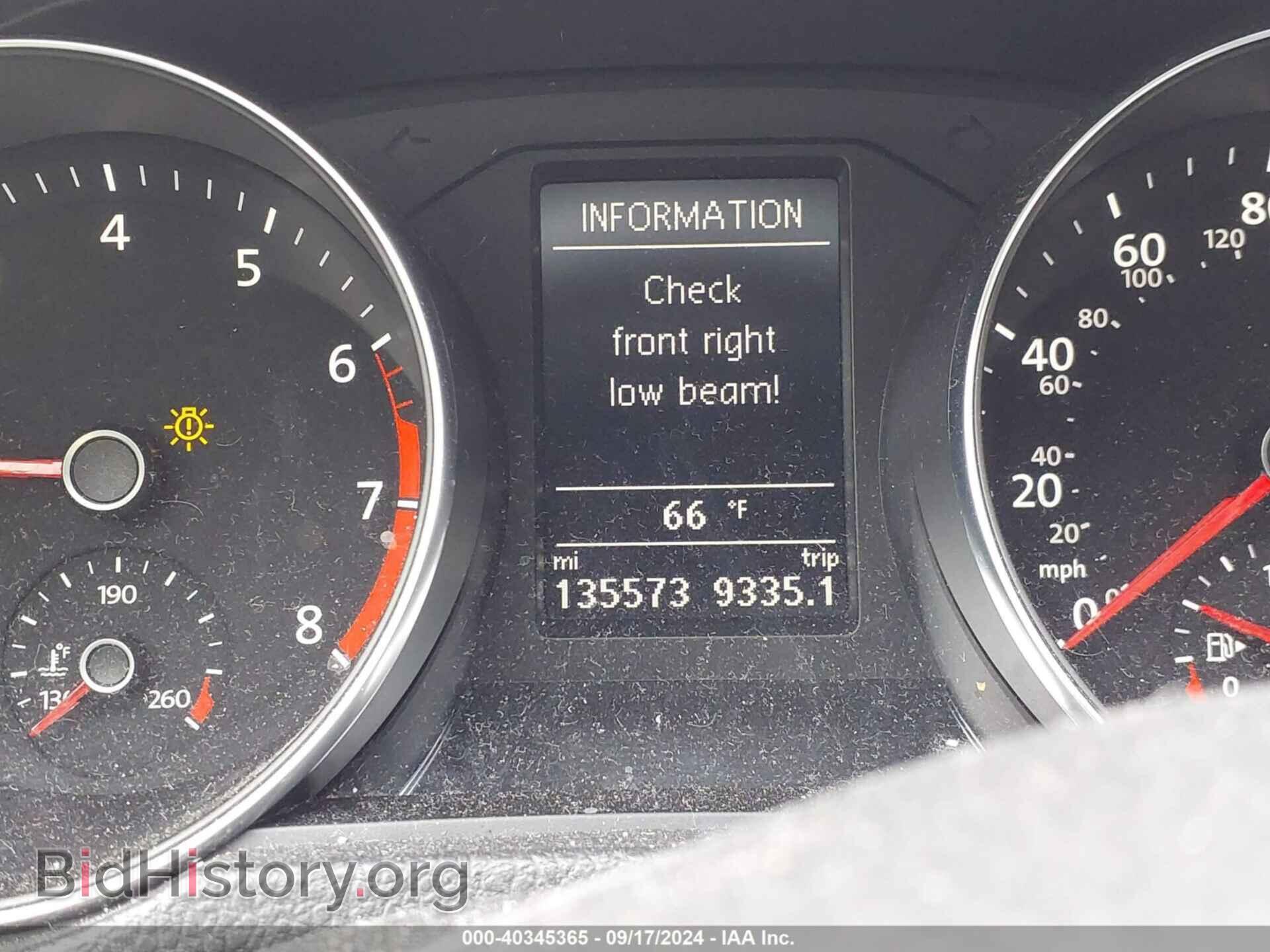 2017 VOLKSWAGEN PASSAT - VIN: 1VWAT7A37HC036062 - Фото 15