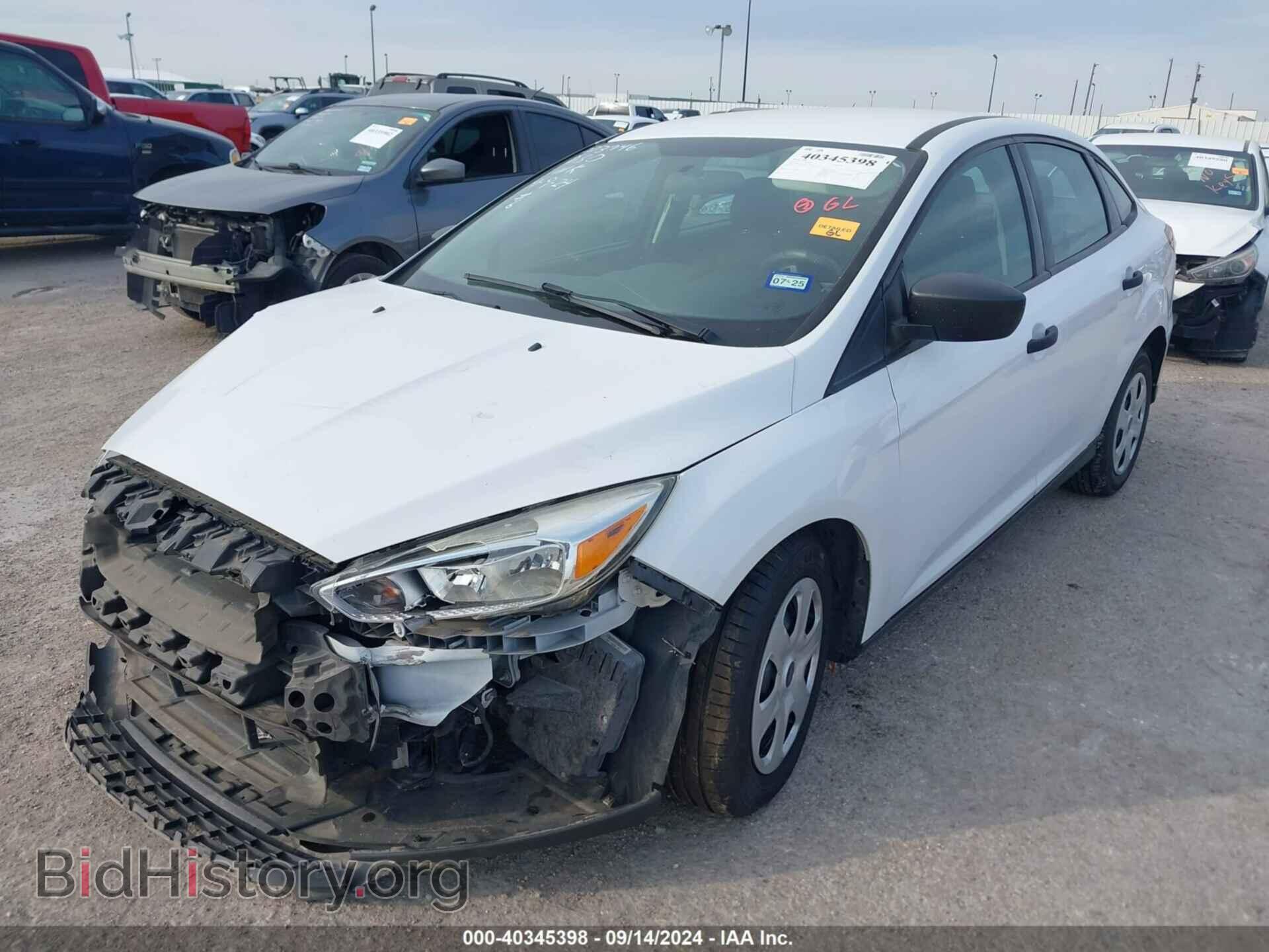2017 FORD FOCUS - VIN: 1FADP3E21HL214441 - Photo 2