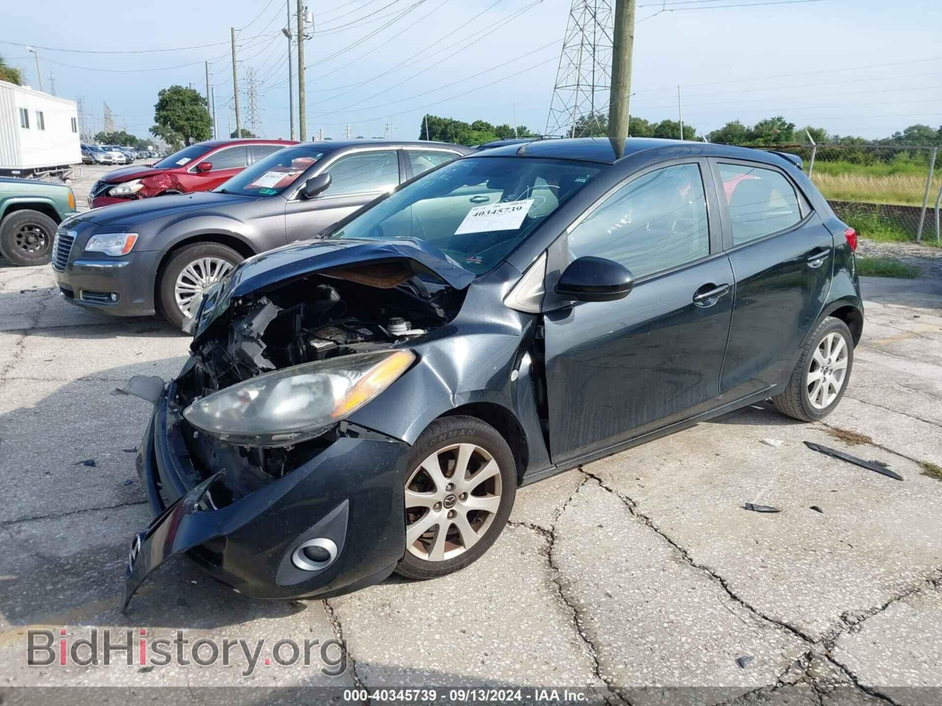 2014 MAZDA MAZDA2 - VIN: JM1DE1LY3E0174730 - Фото 2