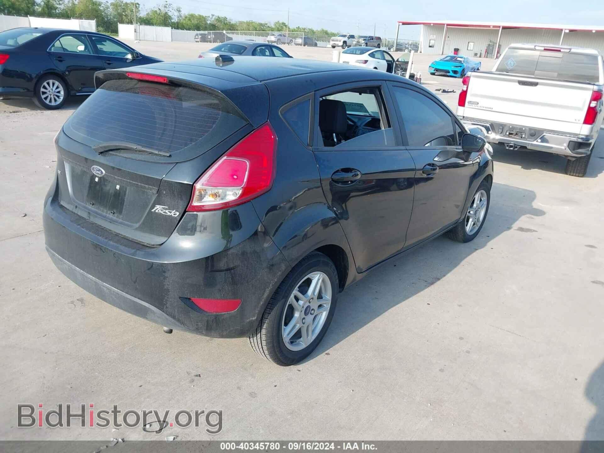 2017 FORD FIESTA - VIN: 3FADP4EJ3HM135591 - Фото 4