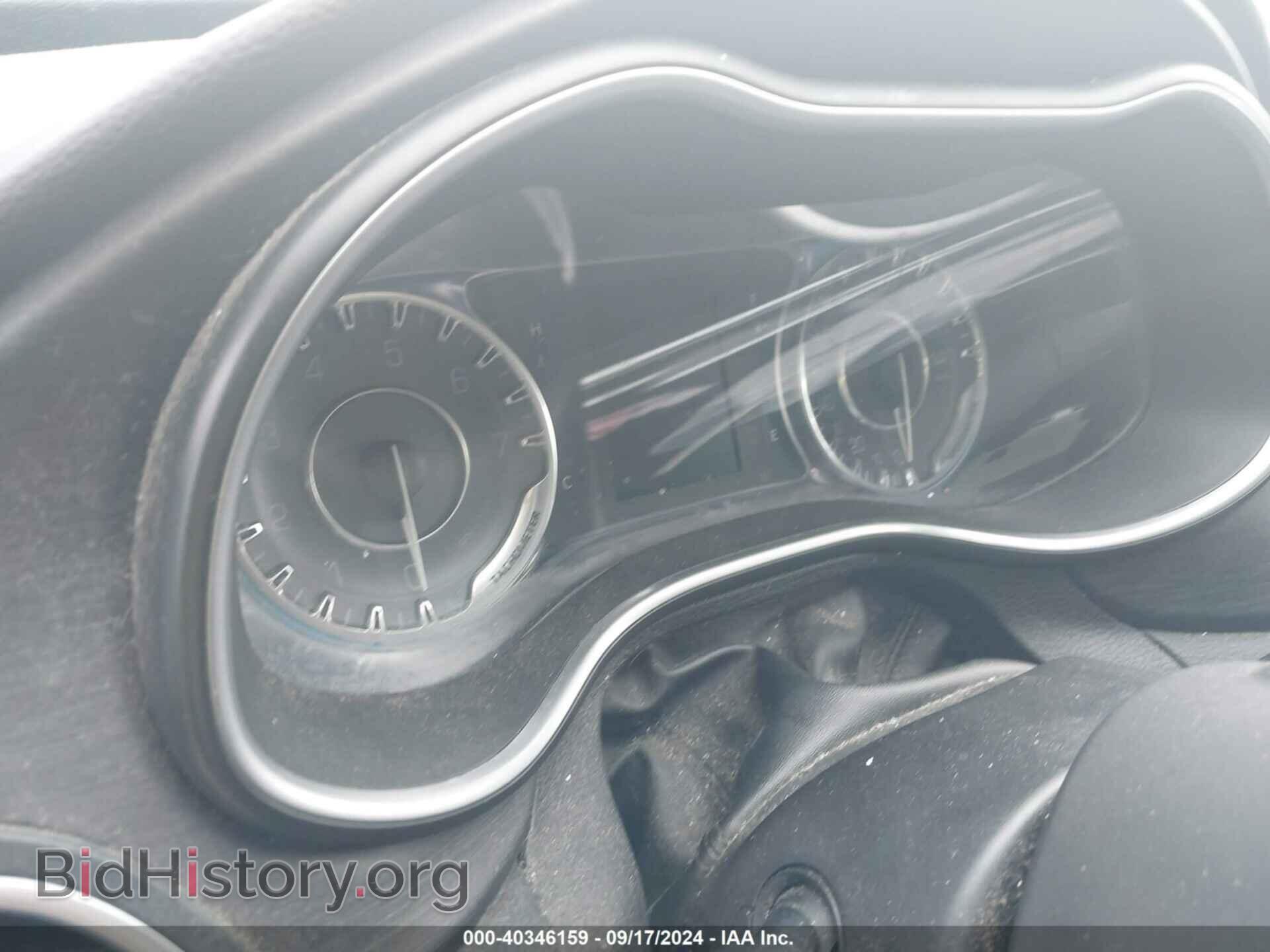 2016 CHRYSLER 200 - VIN: 1C3CCCAB1GN140694 - Фото 14
