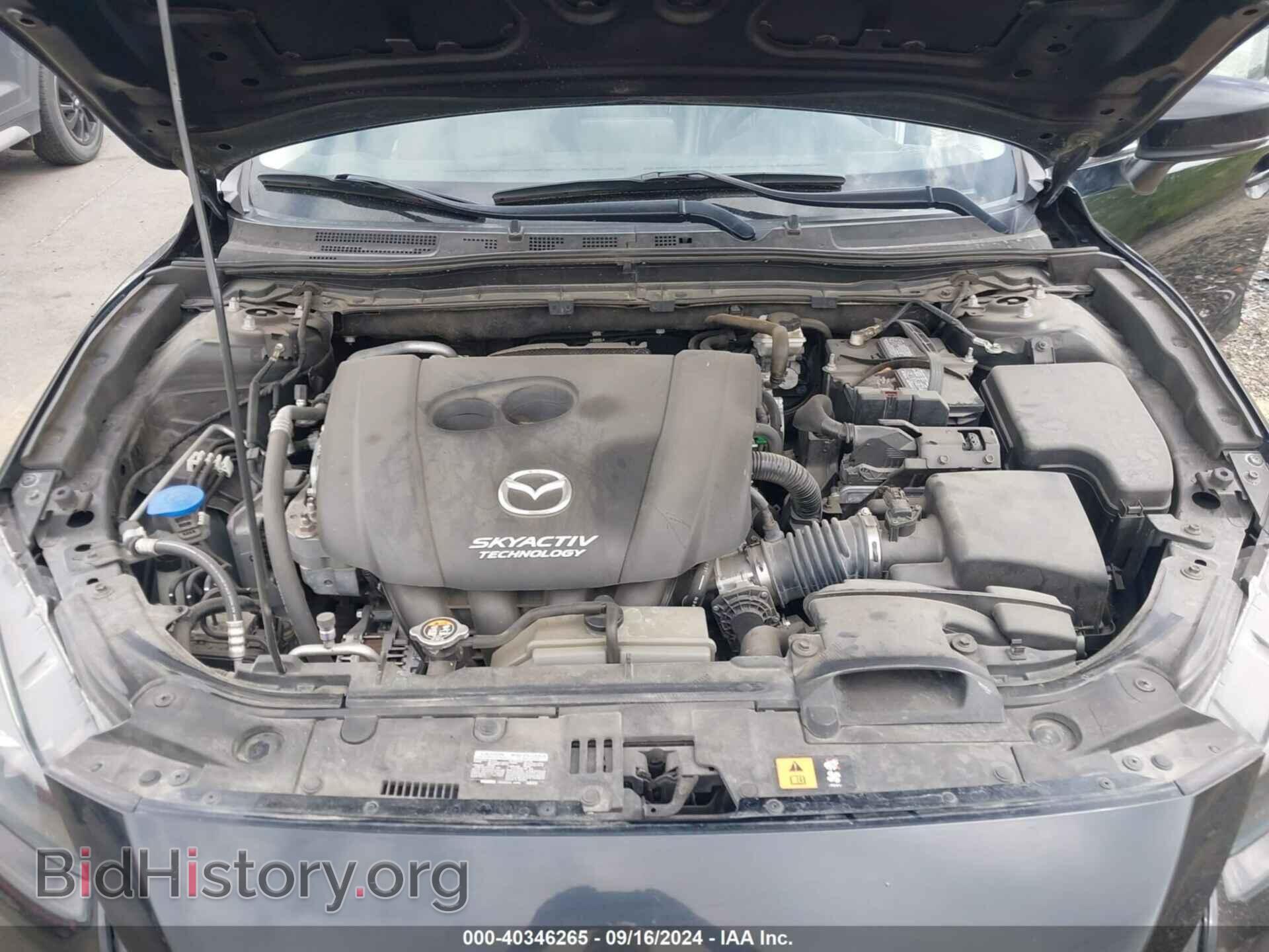 2018 MAZDA MAZDA3 - VIN: 3MZBN1L36JM209597 - Фото 10