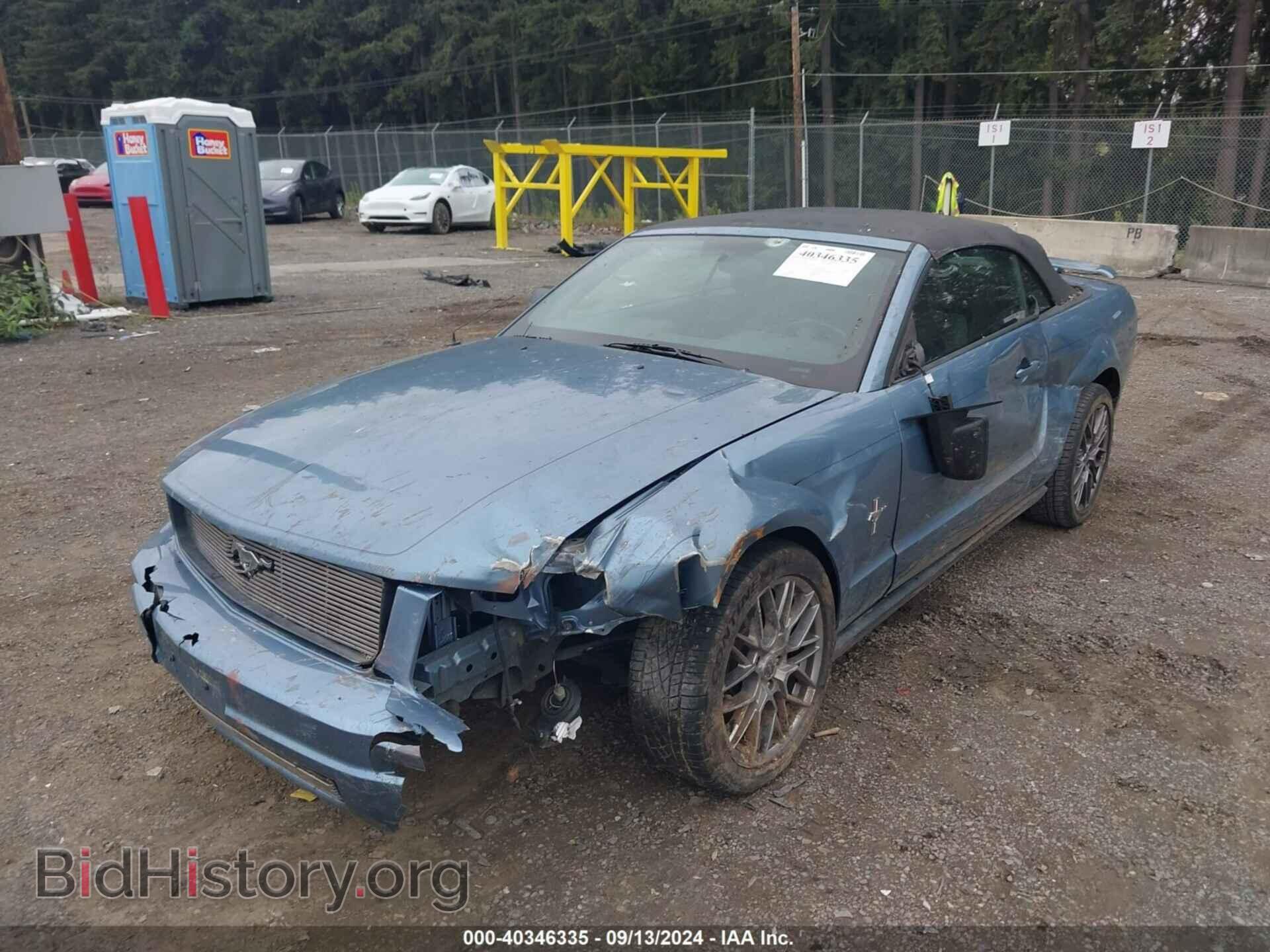 2006 FORD MUSTANG - VIN: 1ZVFT84N565121864 - Фото 2