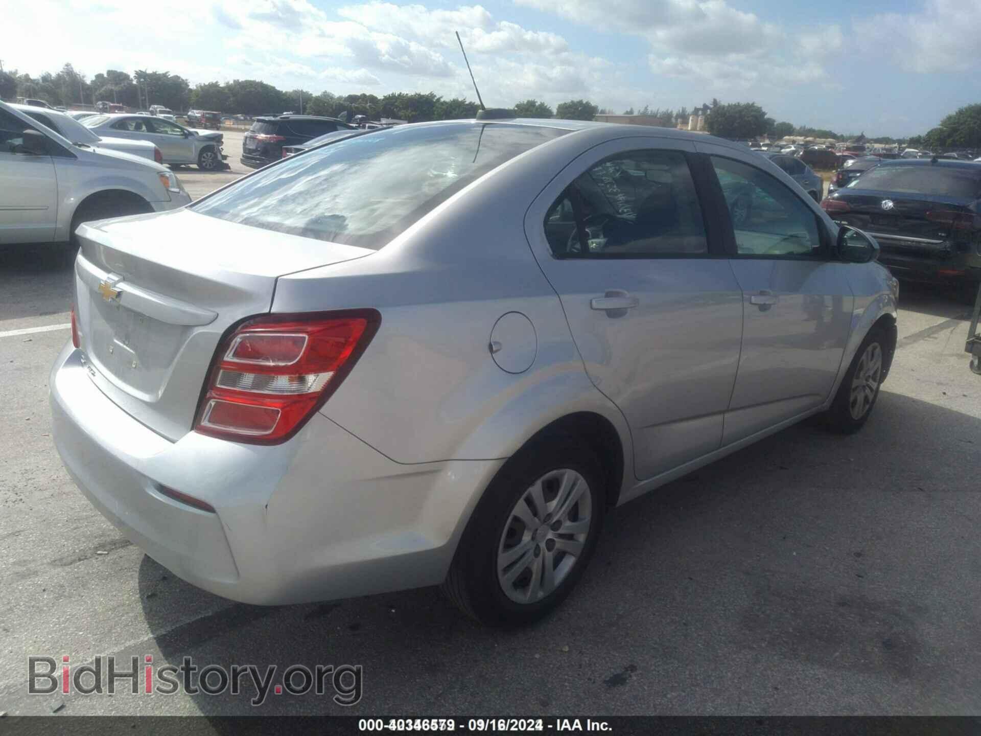 2017 CHEVROLET SONIC - VIN: 1G1JB5SH9H4163578 - Фото 4