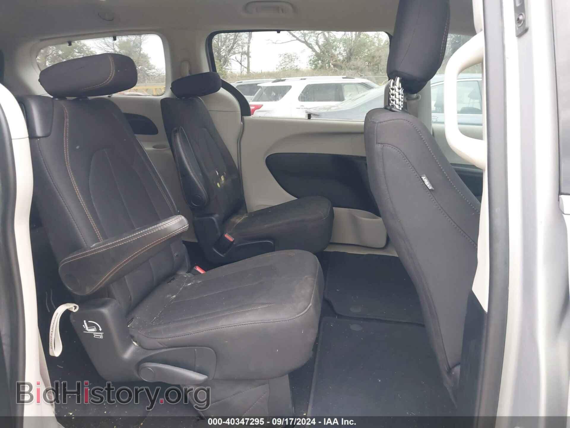 2017 CHRYSLER PACIFICA - VIN: 2C4RC1BG1HR770207 - Photo 8