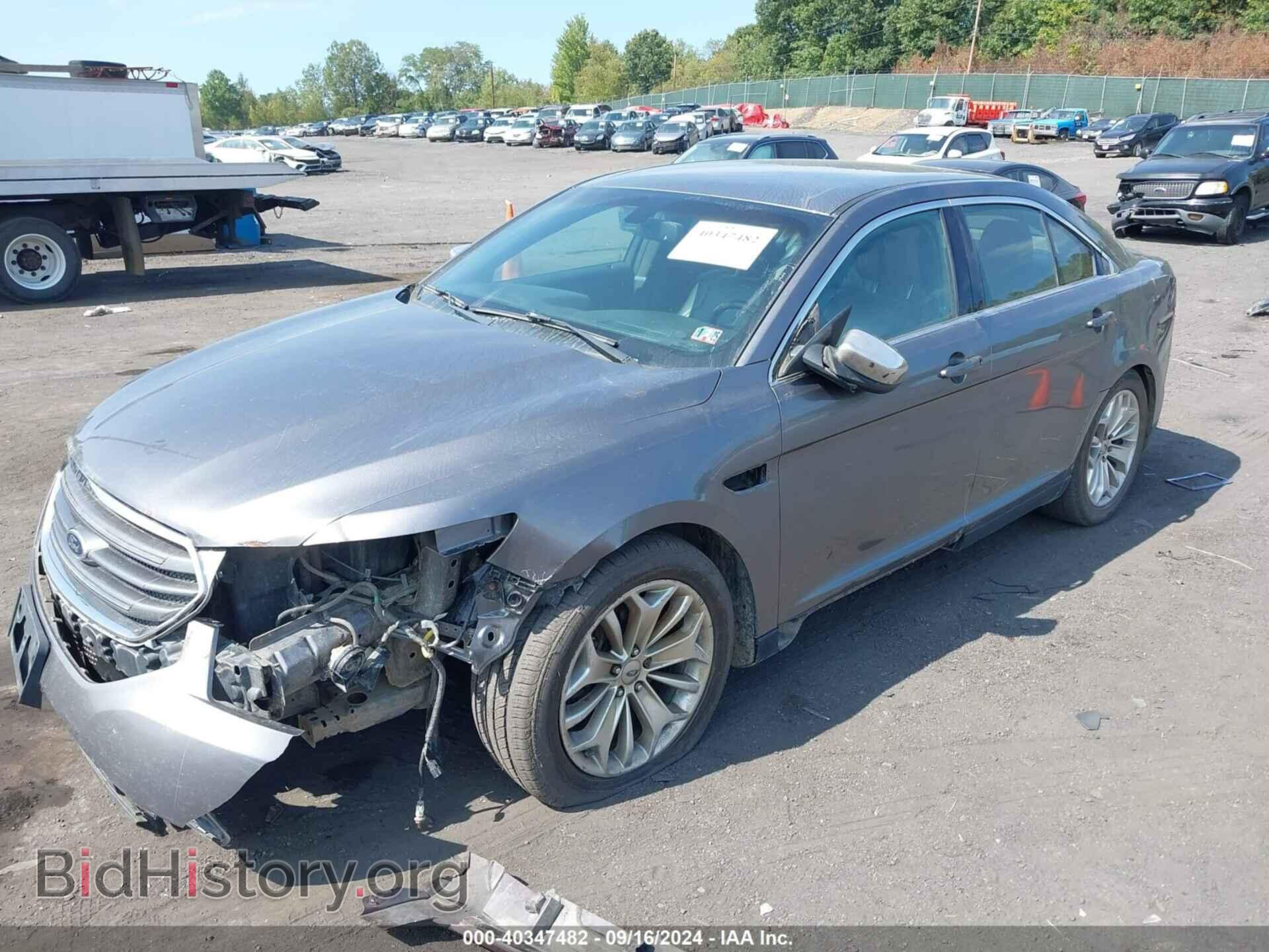 2013 FORD TAURUS - VIN: 1FAHP2F83DG121048 - Фото 2