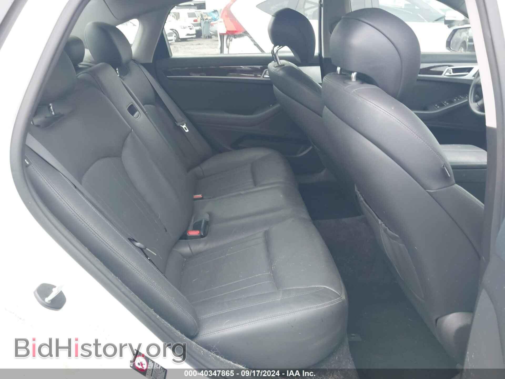 2017 GENESIS G80 - VIN: KMHGN4JE8HU188154 - Фото 8