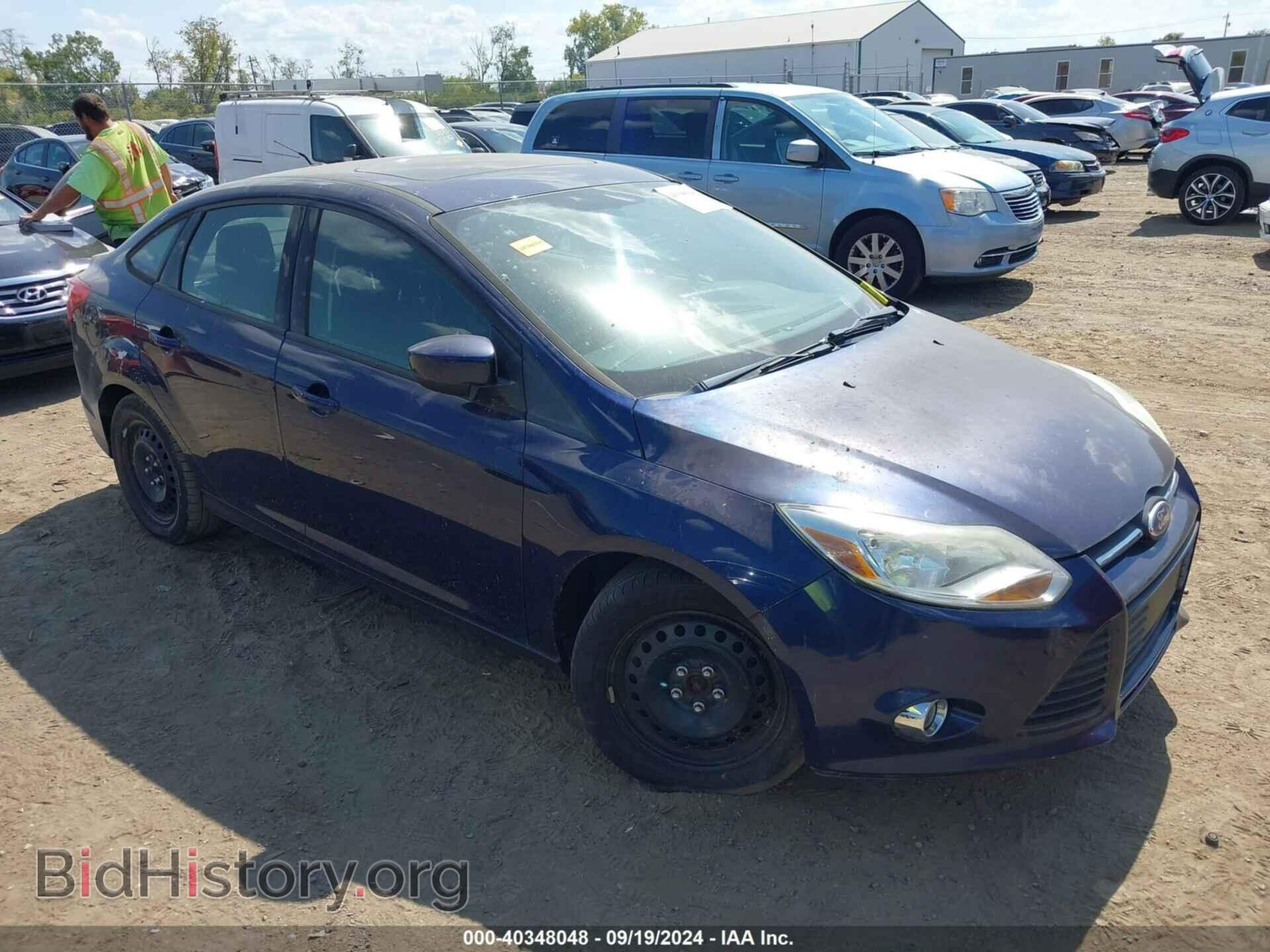 Фотография 1FAHP3F21CL128135 - FORD FOCUS 2012