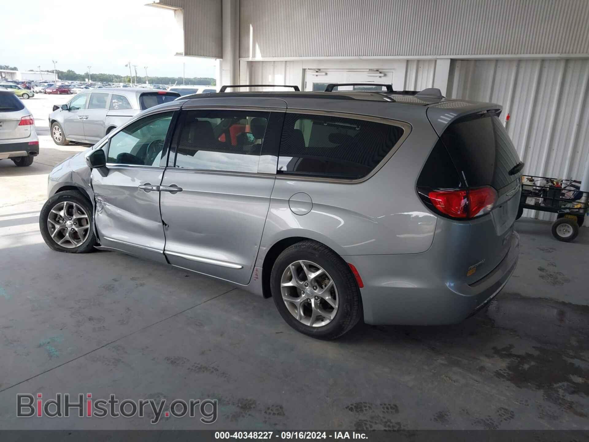 2018 CHRYSLER PACIFICA - VIN: 2C4RC1GG3JR272542 - Фото 3
