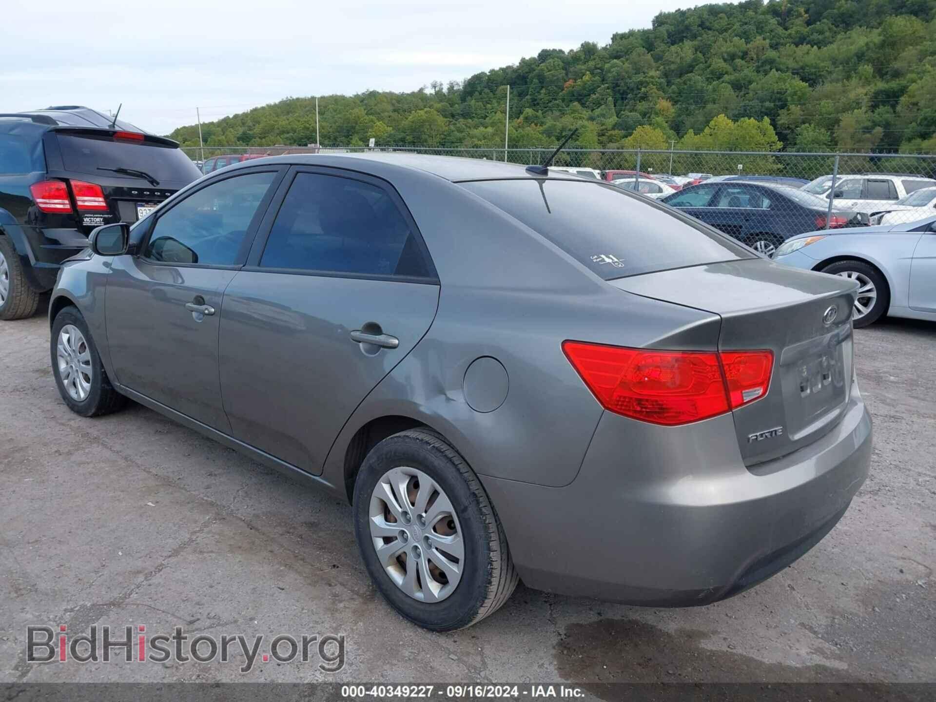 2012 KIA FORTE - VIN: KNAFU4A24C5498858 - Фото 3
