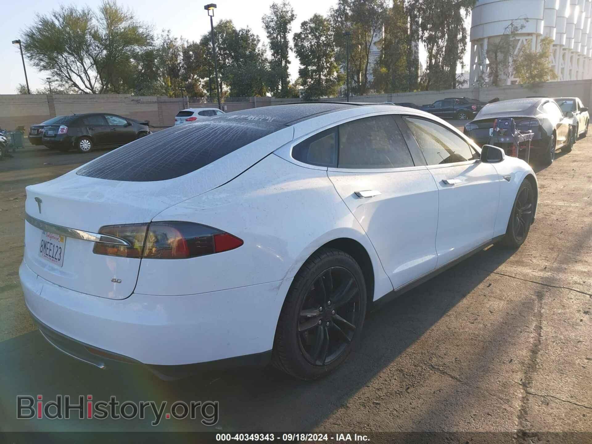 2013 TESLA MODEL S - VIN: 5YJSA1AG6DFP13726 - Photo 4