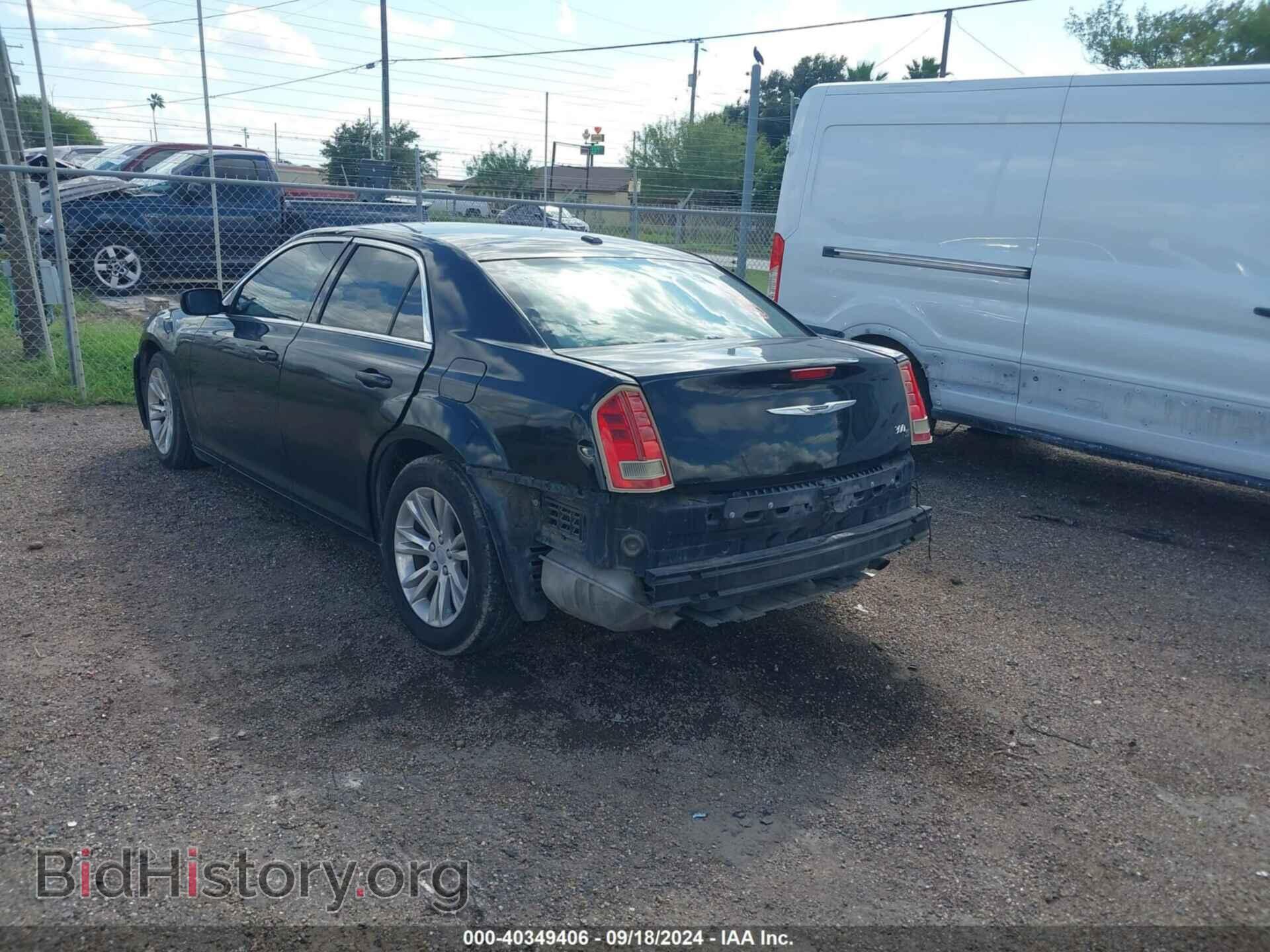 2012 CHRYSLER 300 - VIN: 2C3CCABG6CH174521 - Фото 3