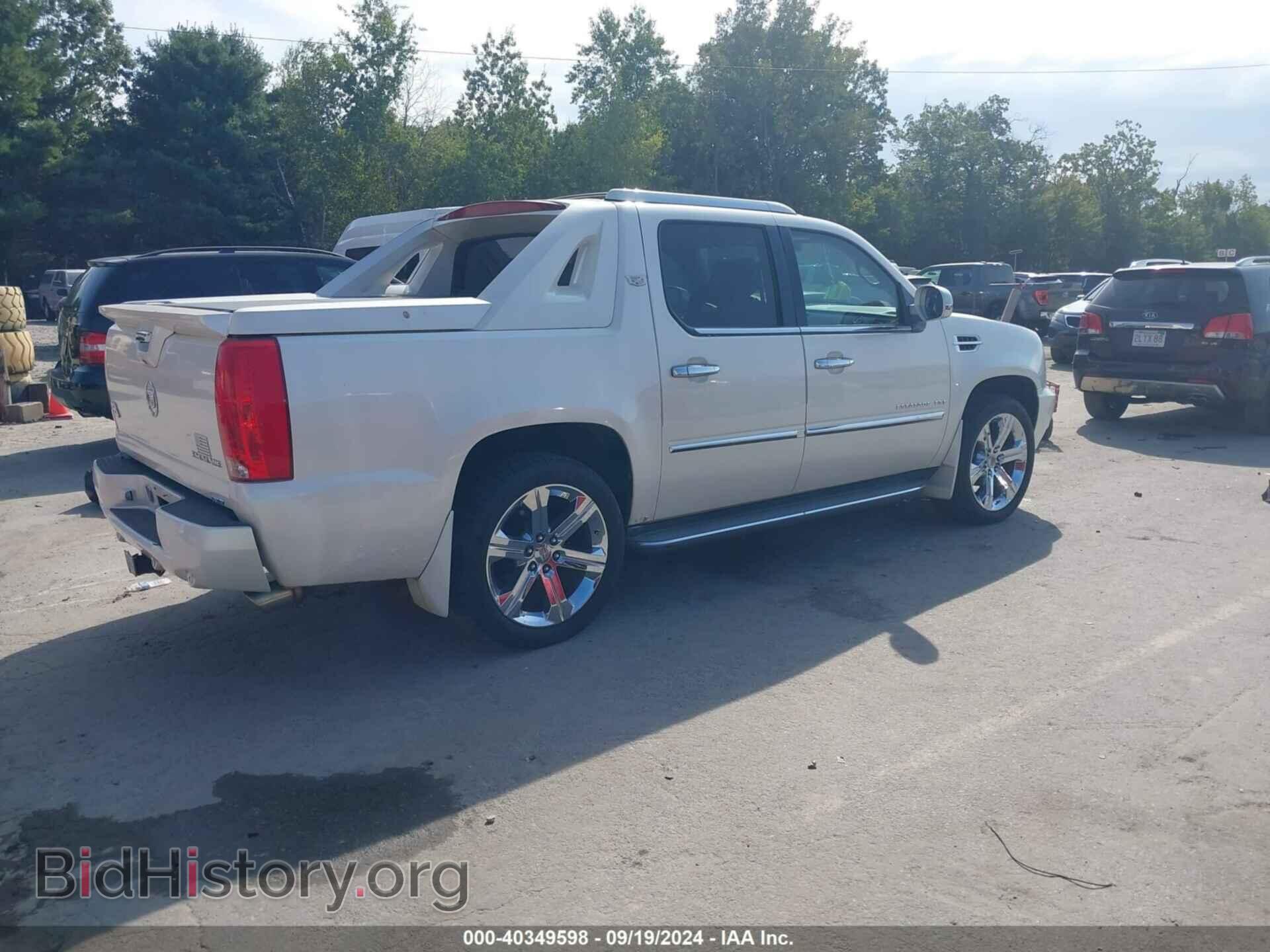 2013 CADILLAC ESCALADE EXT - VIN: 3GYT4MEF2DG106922 - Фото 4