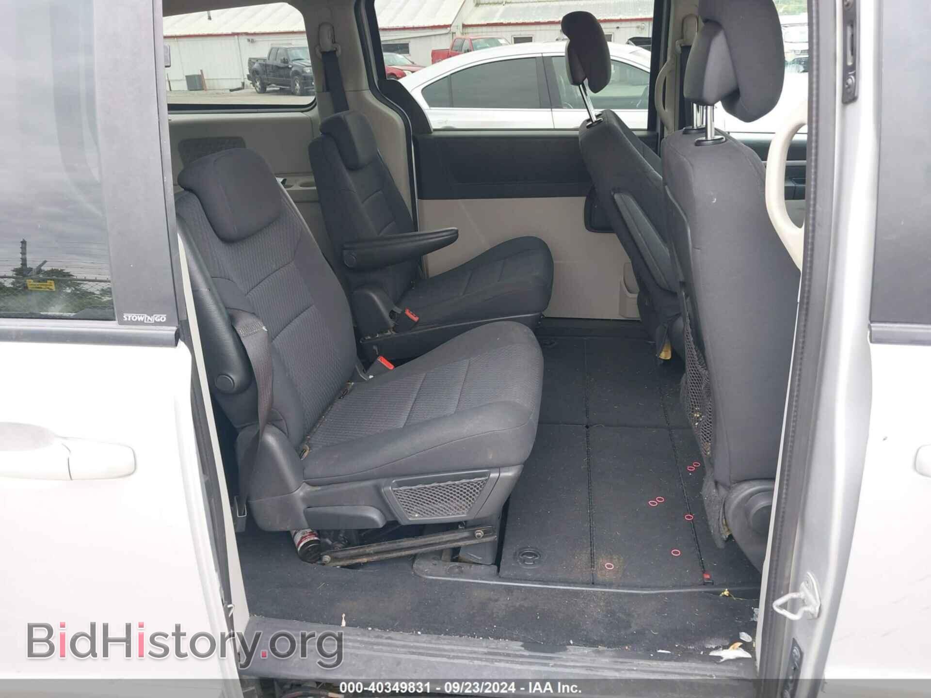 2010 DODGE GRAND CARAVAN - VIN: 2D4RN4DE2AR219994 - Фото 8