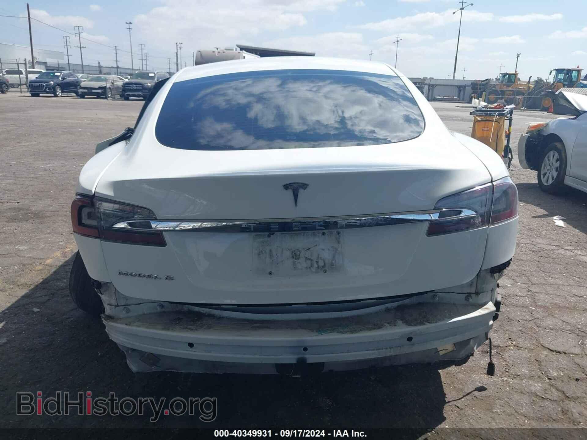 2016 TESLA MODEL S - VIN: 5YJSA1E17GF159512 - Фото 17