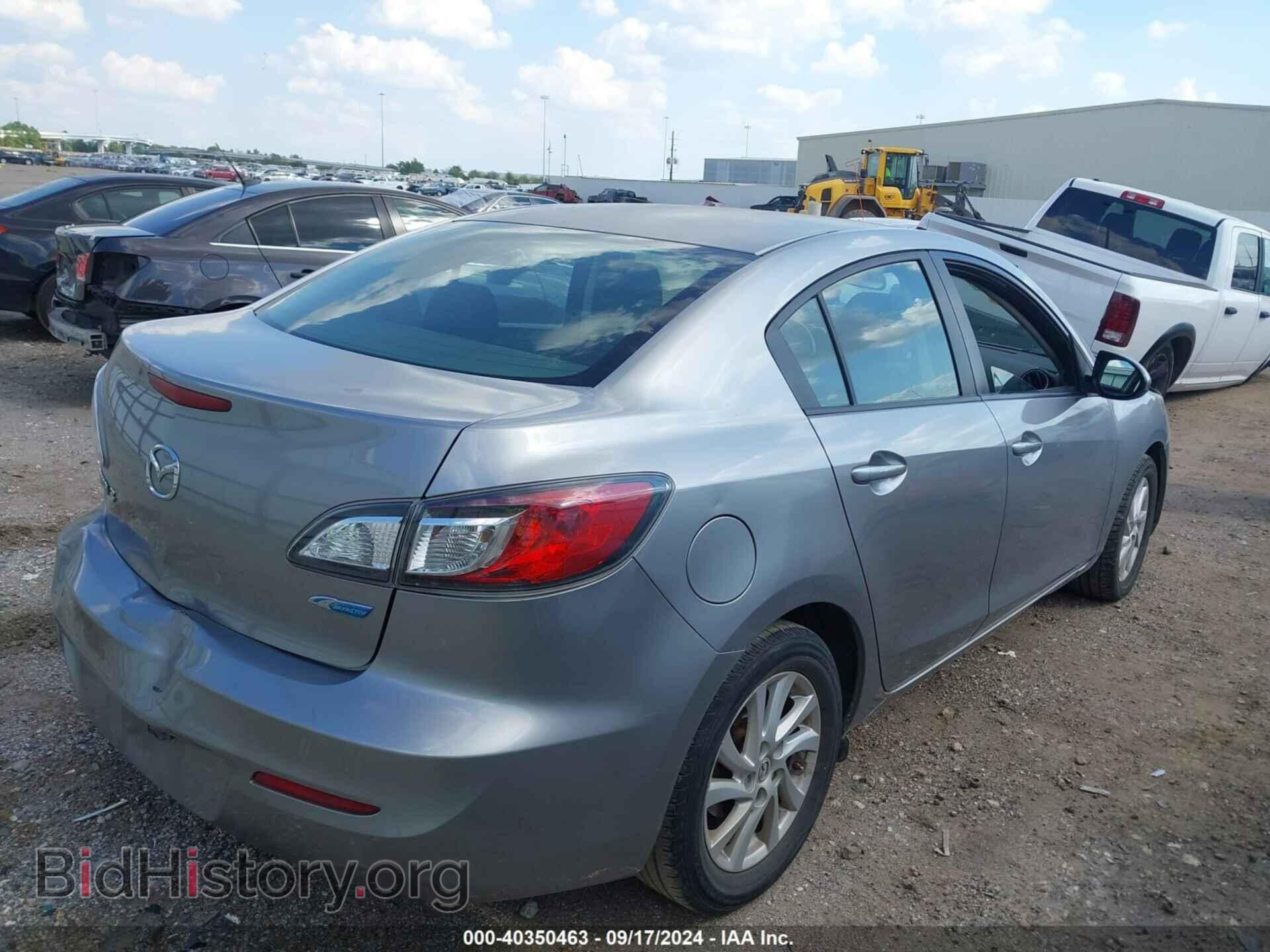 2012 MAZDA MAZDA3 - VIN: JM1BL1V79C1525486 - Фото 4