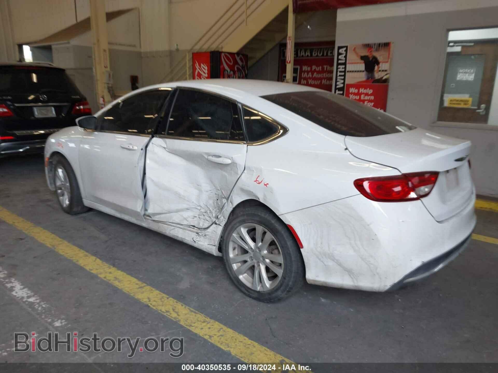 2016 CHRYSLER 200 - VIN: 1C3CCCAB6GN175974 - Фото 3