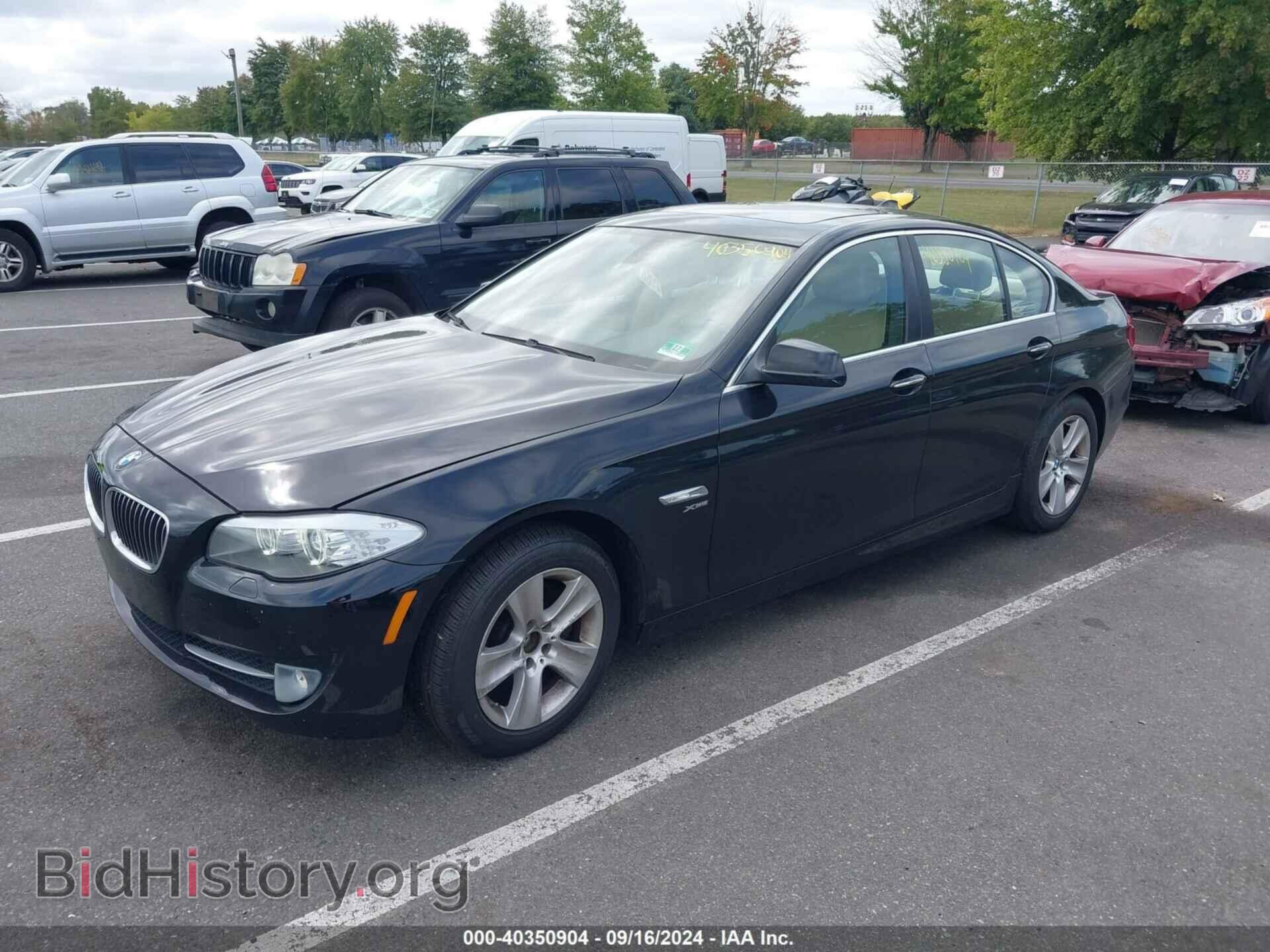 2012 BMW 528I - VIN: WBAXH5C58CDW02442 - Фото 2