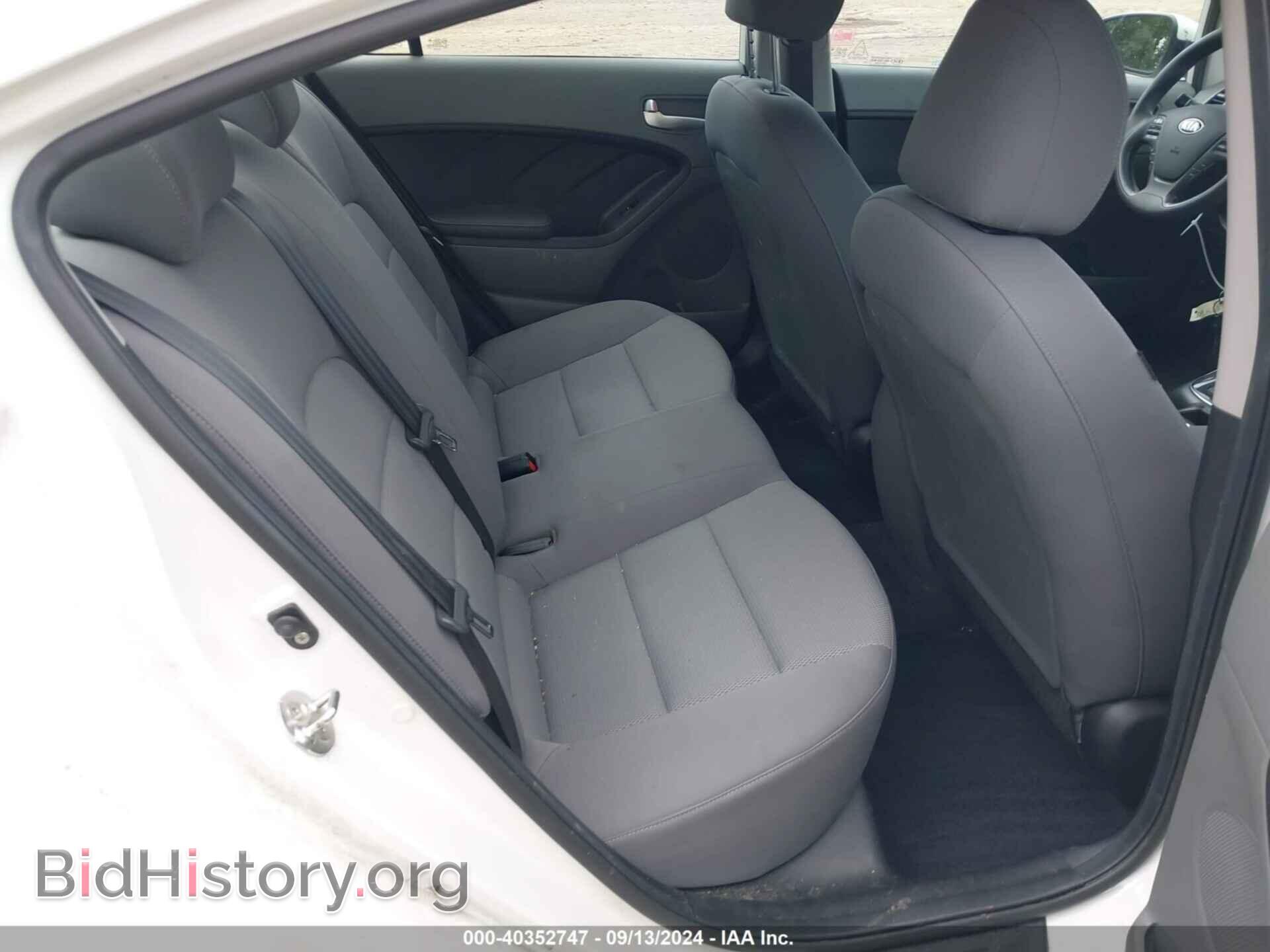 2018 KIA FORTE - VIN: 3KPFK4A77JE167682 - Фото 8