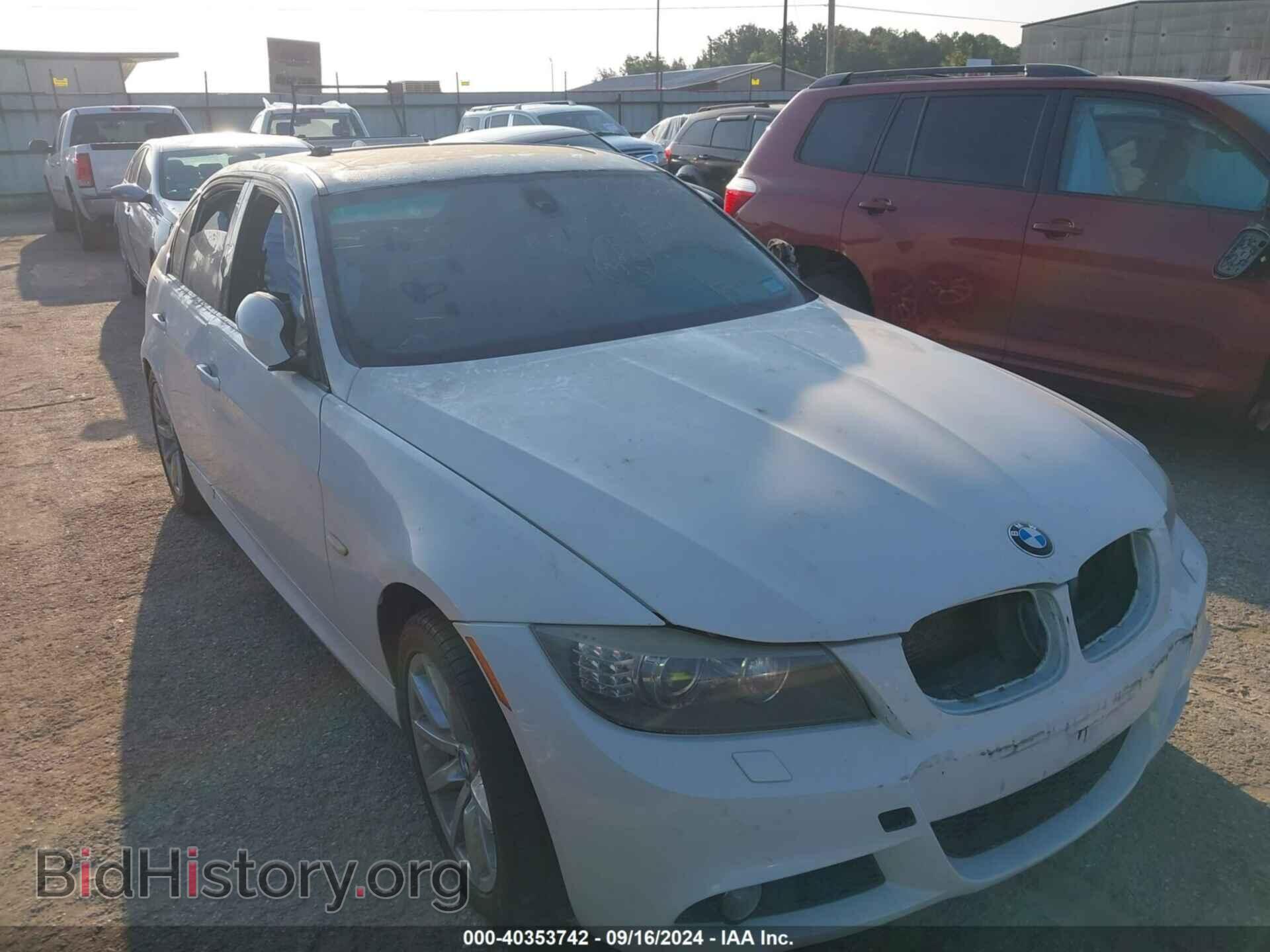 Photo WBAPH7C51BE126202 - BMW 328I 2011