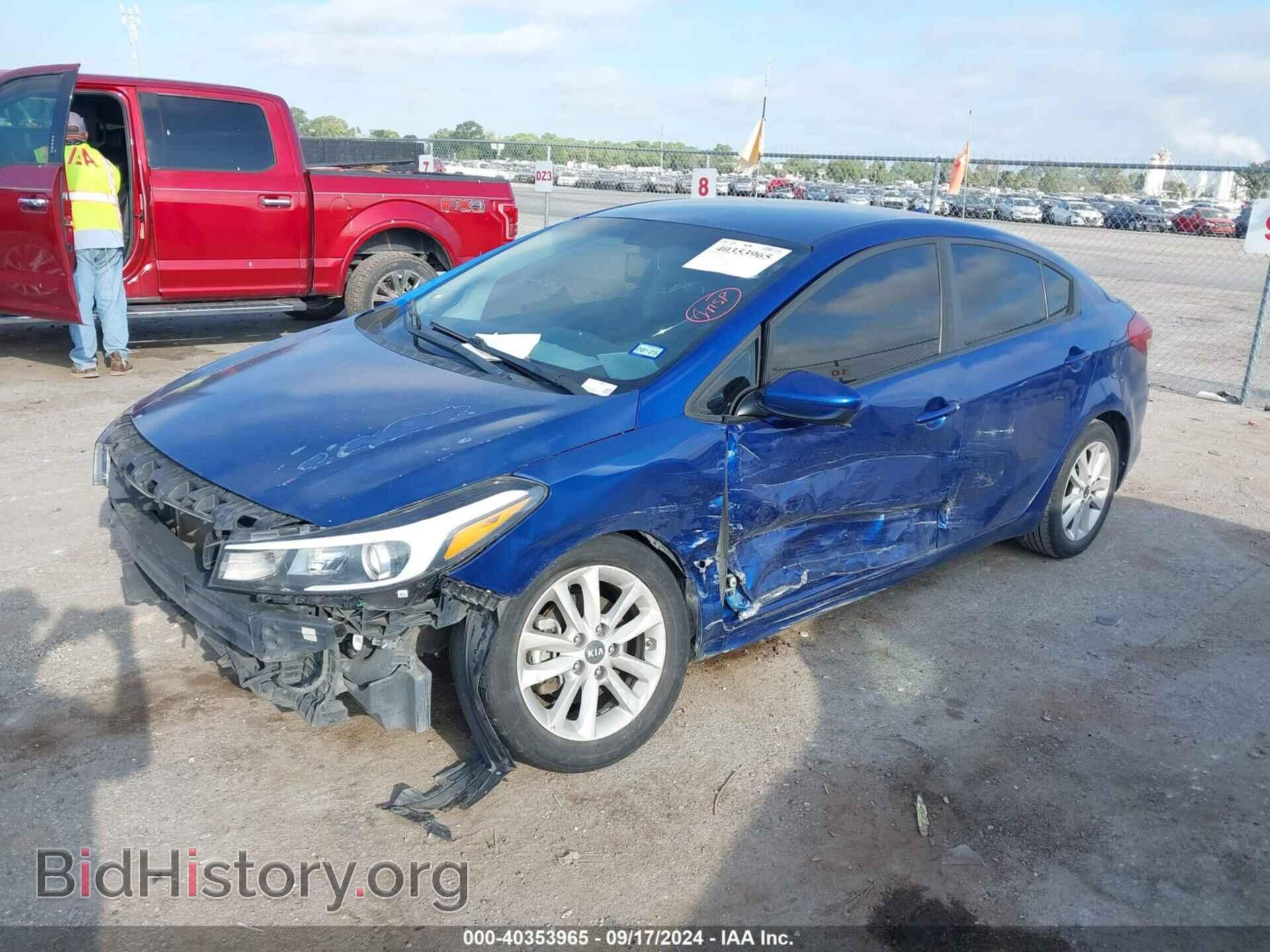 2017 KIA FORTE - VIN: 3KPFL4A77HE129876 - Фото 2