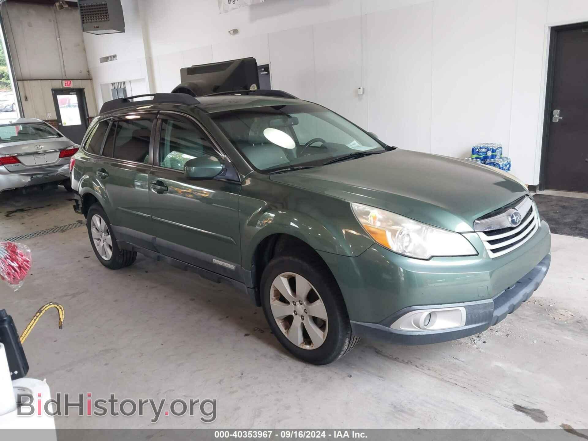 Фотография 4S4BRCCC2B3406798 - SUBARU OUTBACK 2011