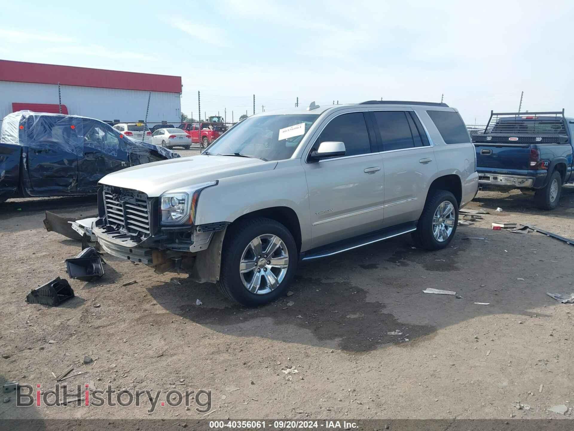 2017 GMC YUKON - VIN: 1GKS1BKC7HR354294 - Photo 2