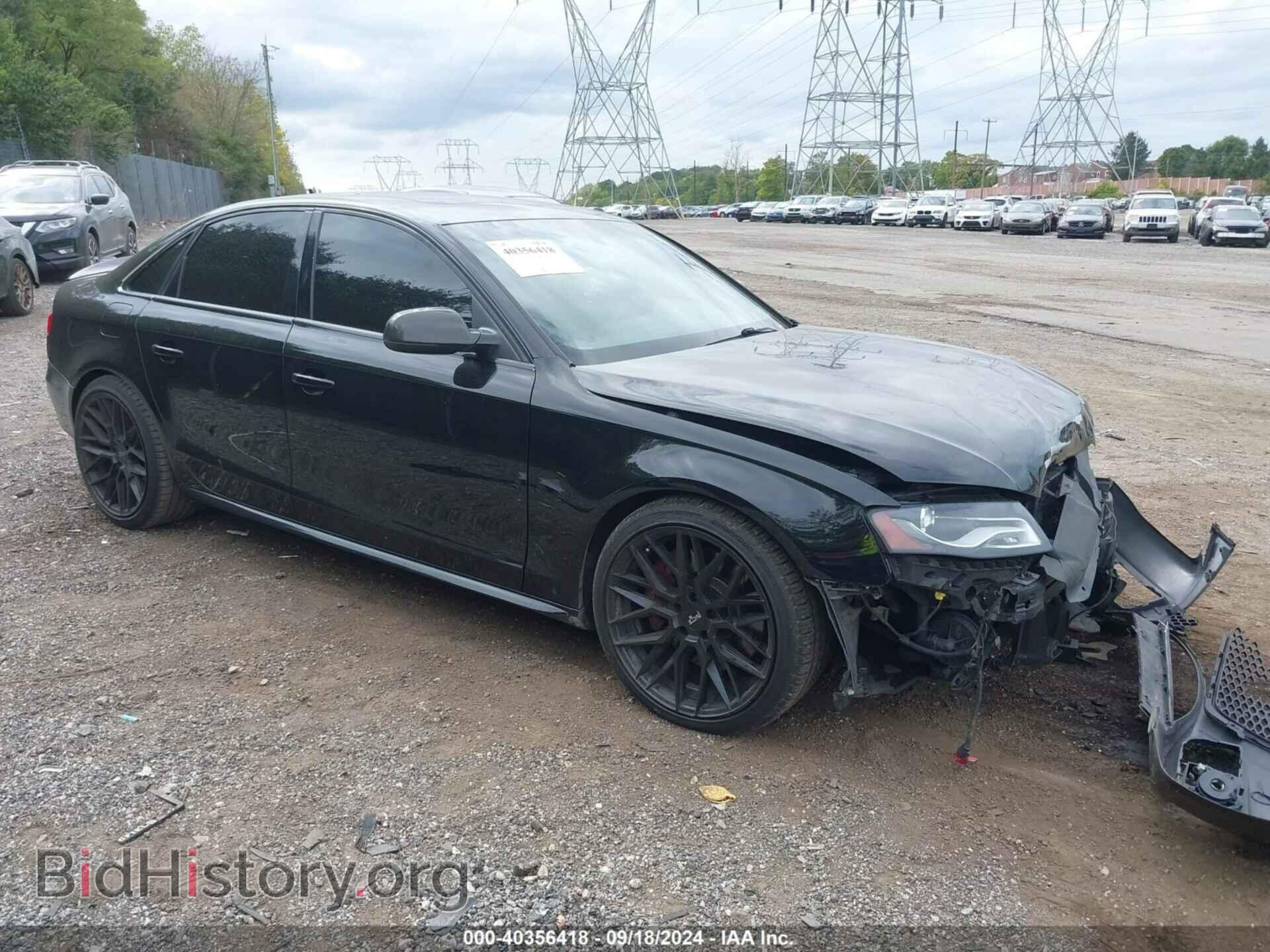 Фотография WAUDGAFL8CA114196 - AUDI S4 2012