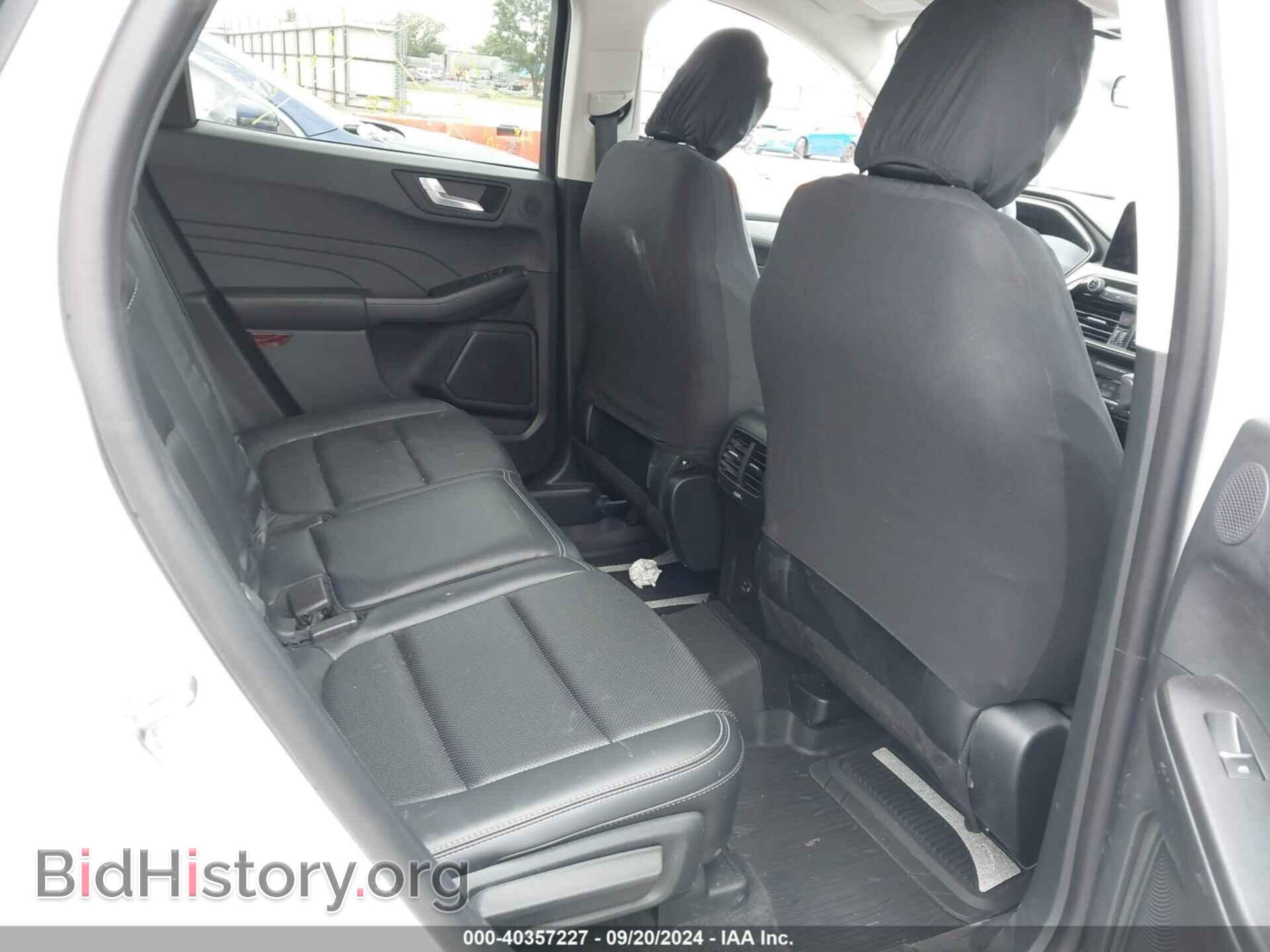 2021 FORD ESCAPE - VIN: 1FMCU9H68MUB24056 - Фото 8