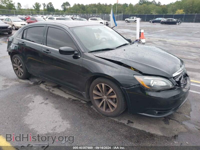 2013 Chrysler 200 Limited (VIN 1C3CCBCG3DN690283) — фото 1 из 11, IAAI, повреждение: передняя и задняя часть