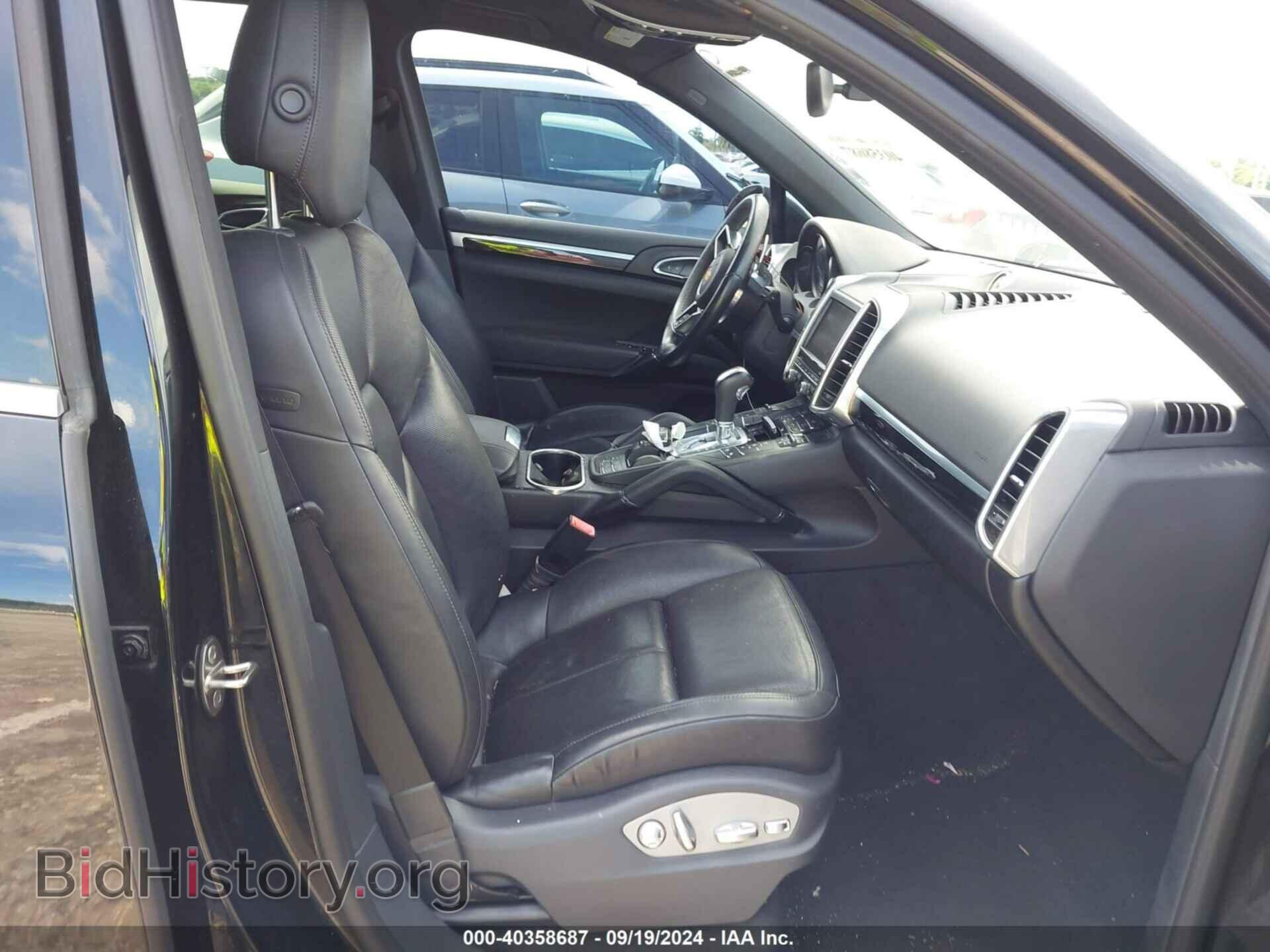 2016 PORSCHE CAYENNE - VIN: WP1AA2A26GLA00766 - Фото 5