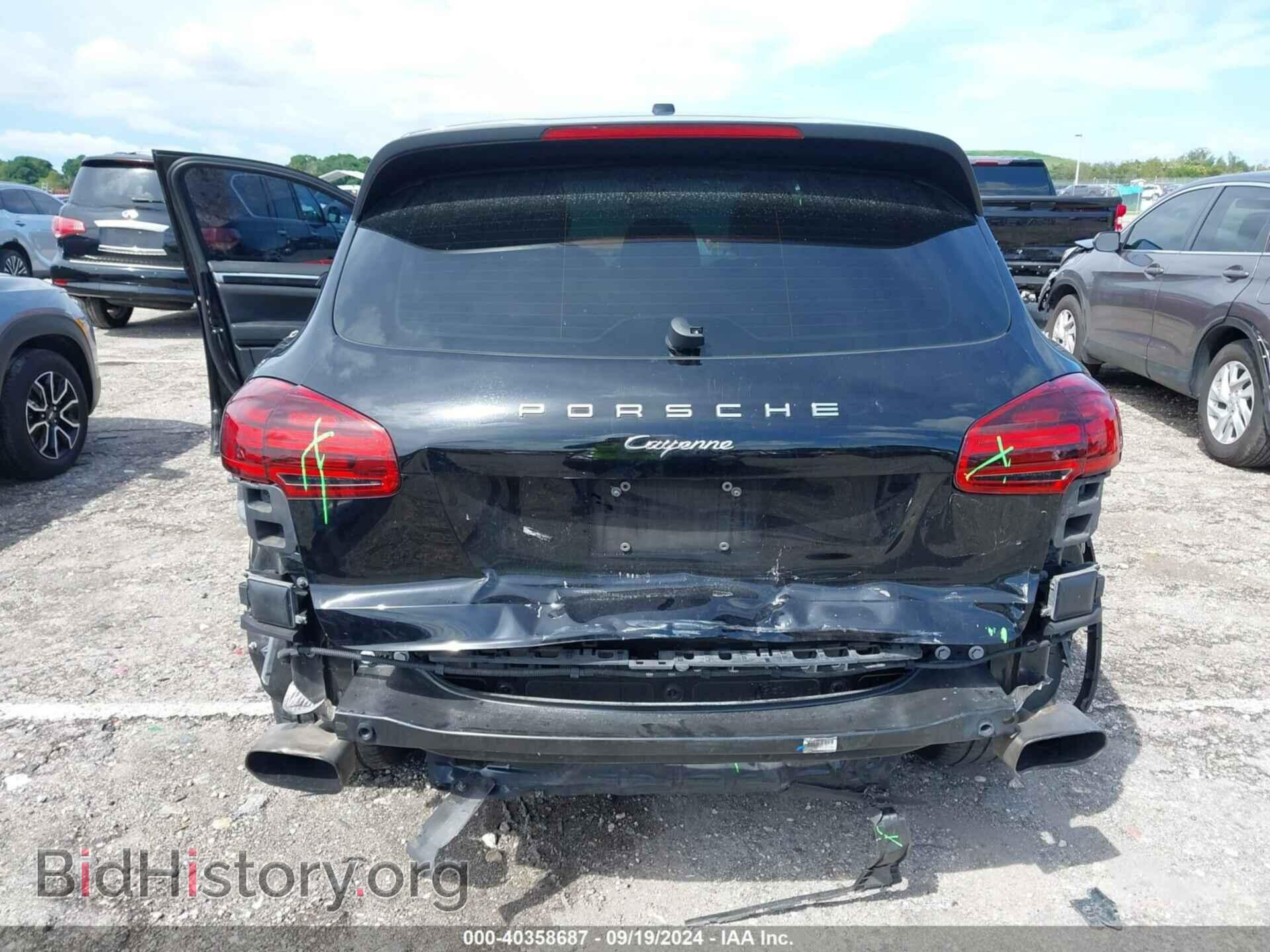 2016 PORSCHE CAYENNE - VIN: WP1AA2A26GLA00766 - Фото 6