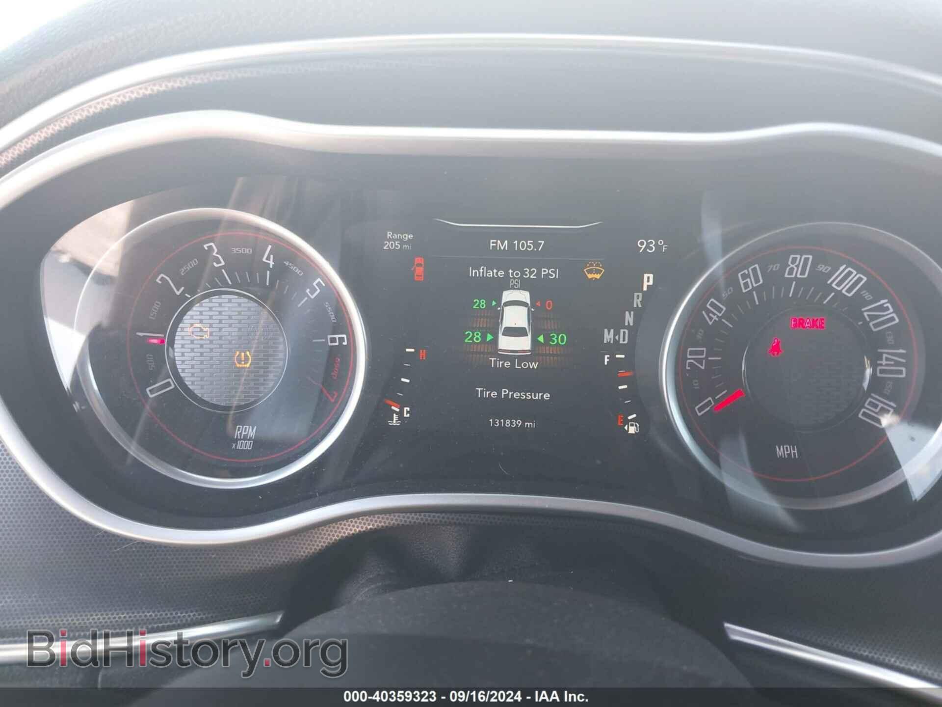 2016 DODGE CHALLENGER - VIN: 2C3CDZAG8GH232356 - Фото 7
