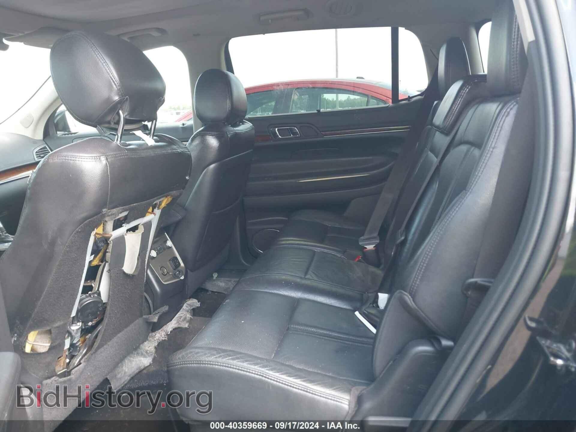 2011 LINCOLN MKT - VIN: 2LMHJ5AR2BBJ52616 - Фото 8